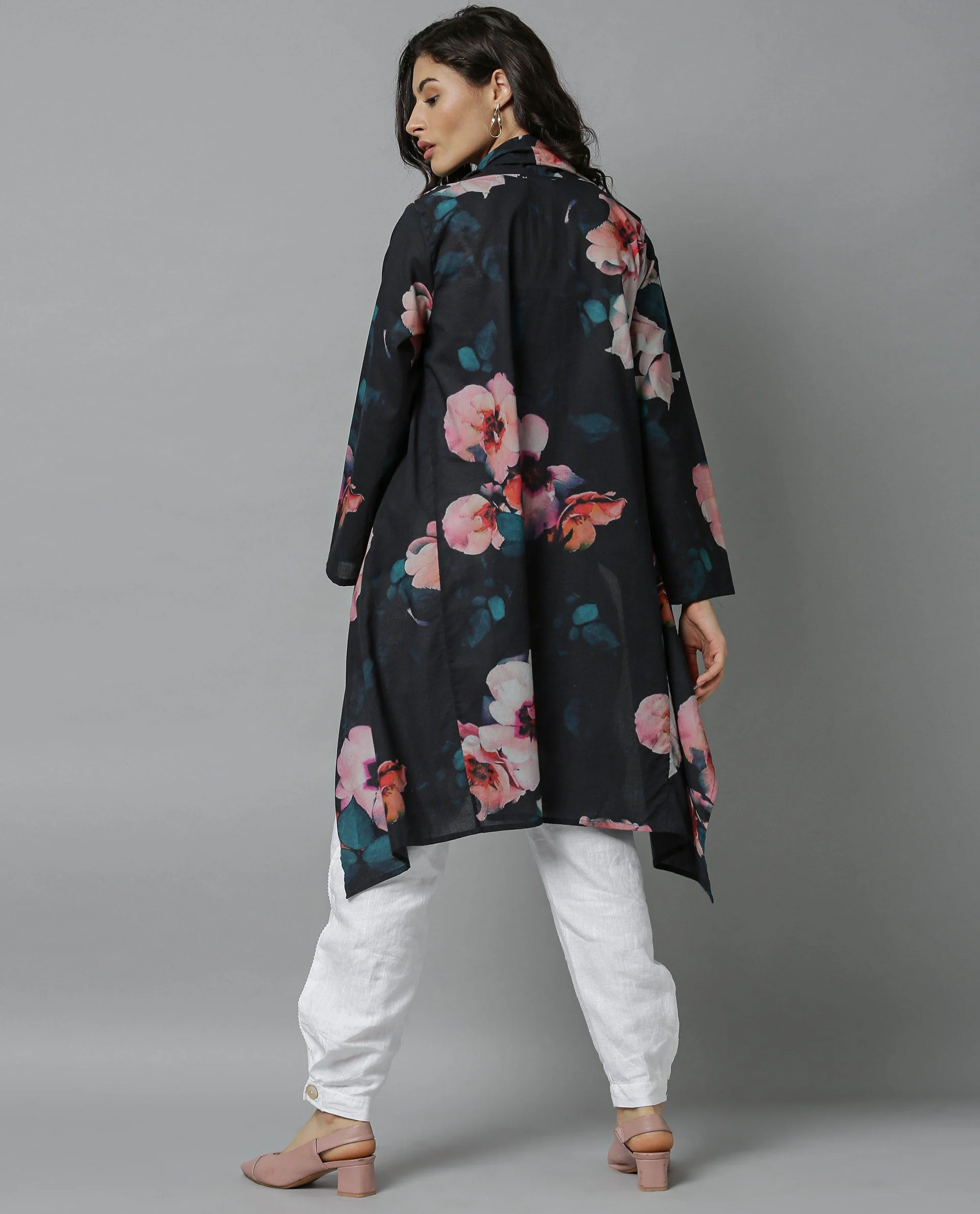 Rareism Women Vini Black Overlayer Full Sleeves Printed - Image 5