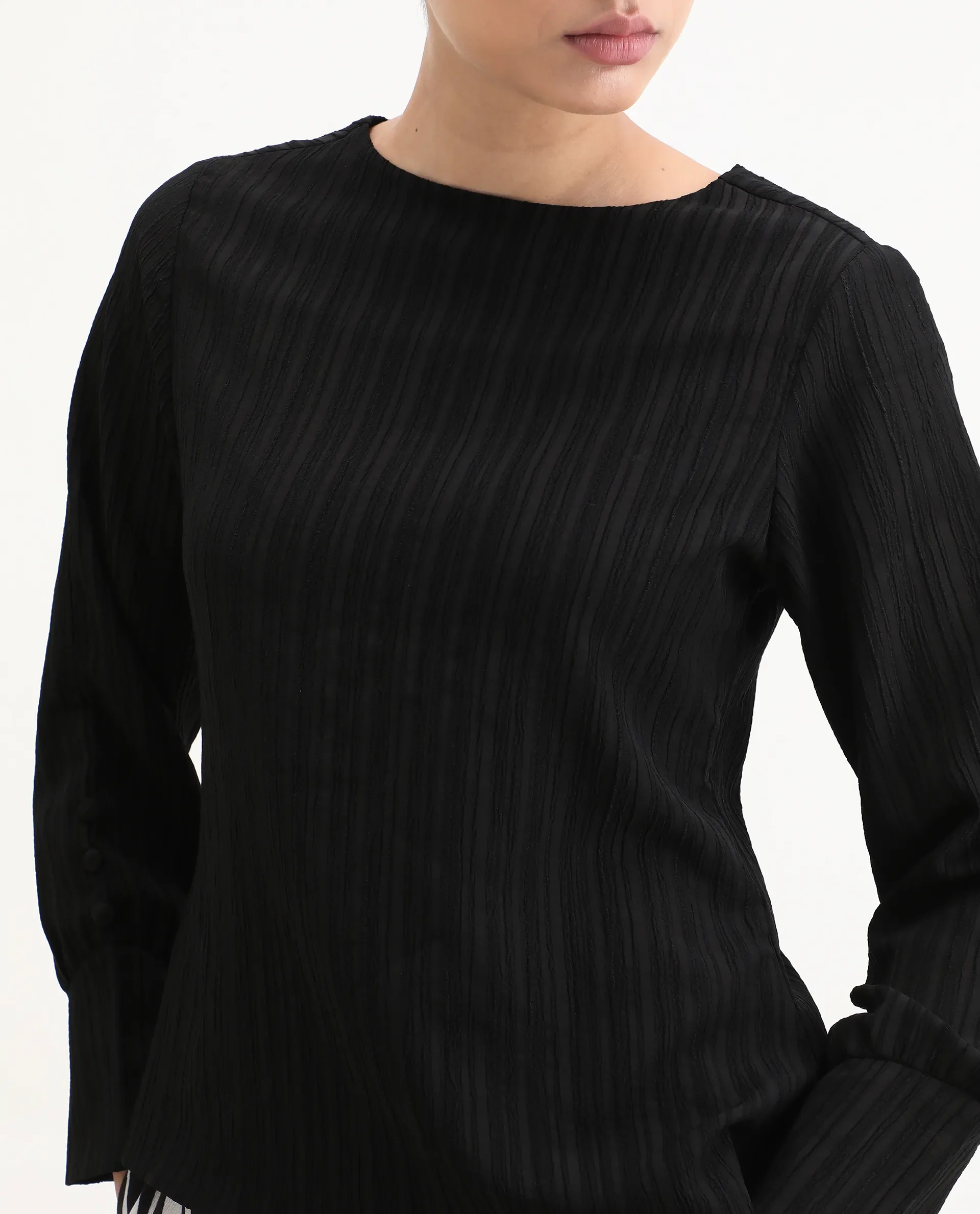 Rareism Women's Vinipo Black Polyester Blend Boat Neck Plain Cuffed Sleeve Regular Fit Top - Image 4