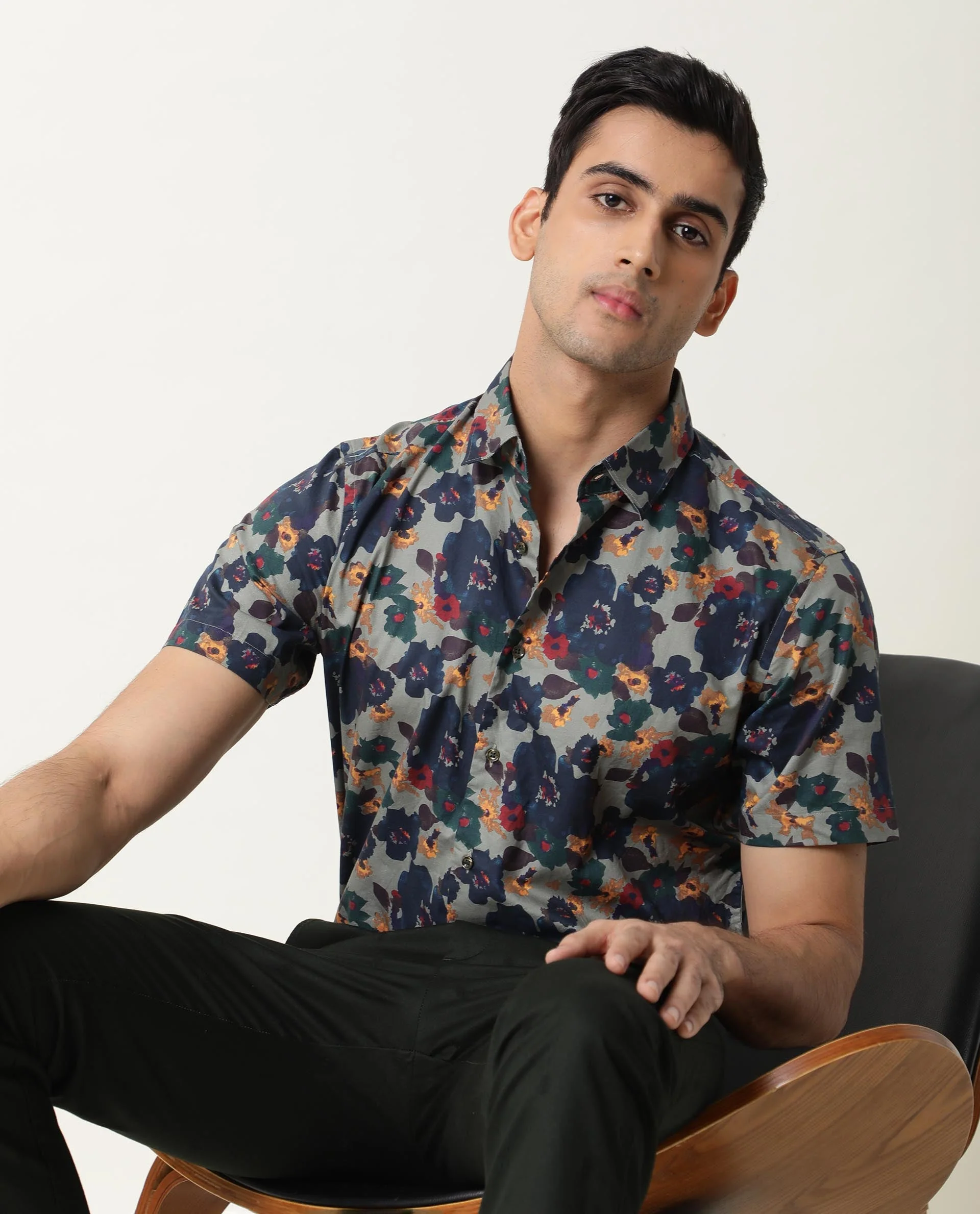 Rare Rabbit Men's Vishh Green Cotton Floral Print Regular Fit Half Sleeve Collared Shirt - Image 6