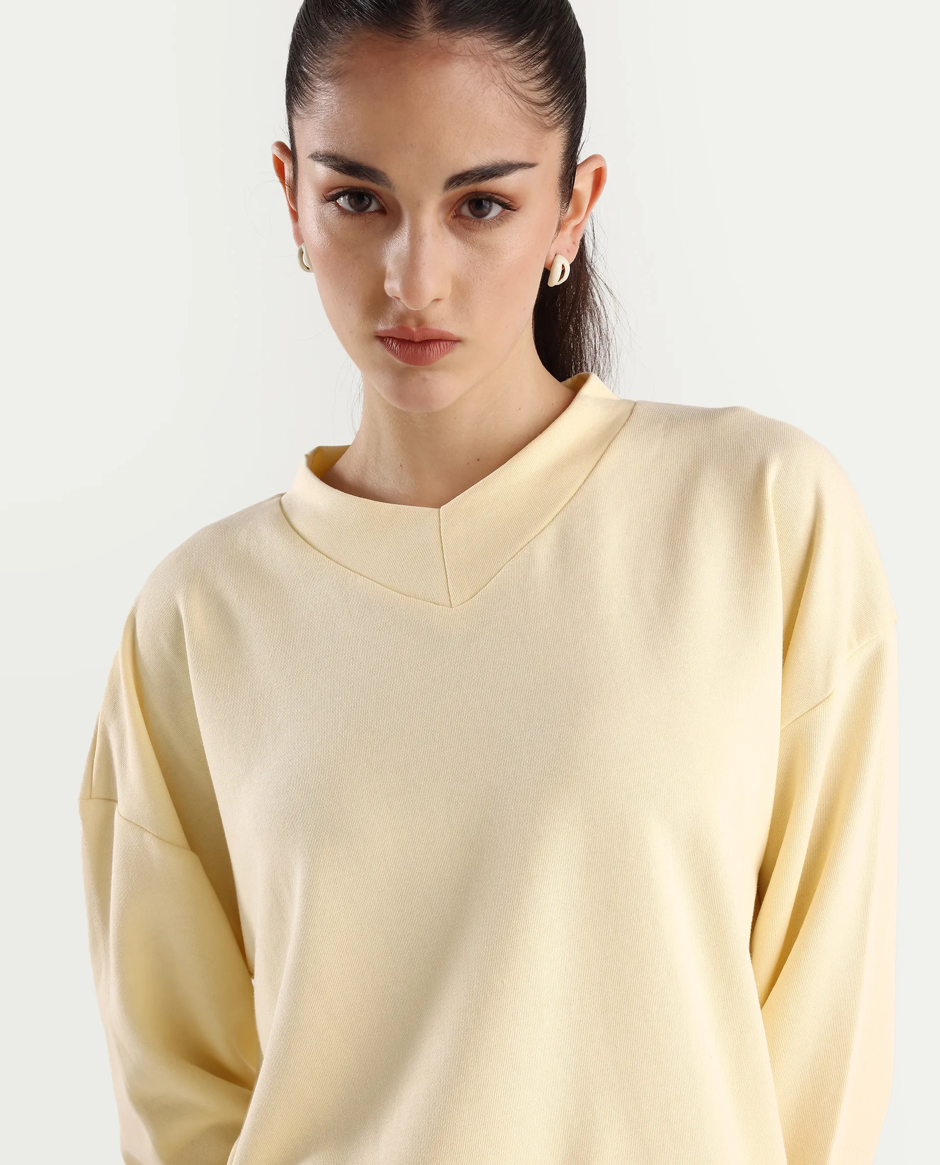 Rareism Women's Vitoo Light Yellow Cotton Blend Crew Neck Plain Relaxed Fit Sweatshirt - Image 4