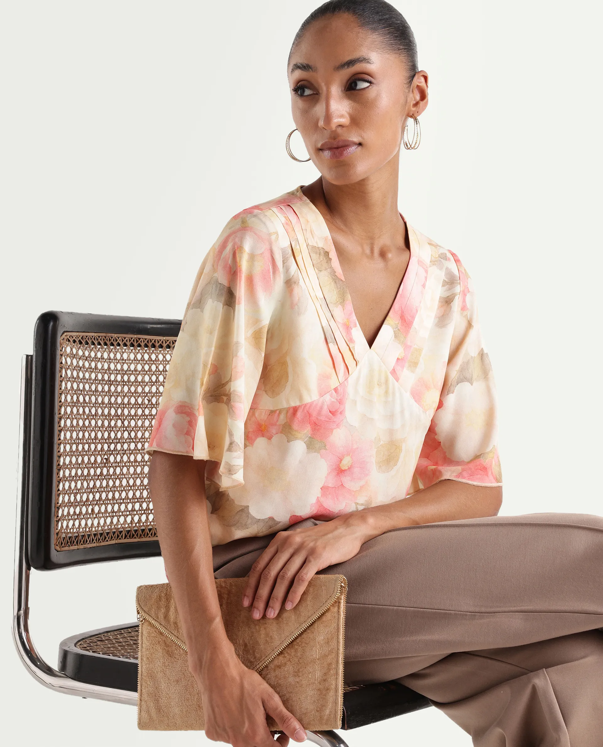 Rareism Women's Vlara Multi Viscose Fabric V-Neck Regular Floral Print Top - Image 4