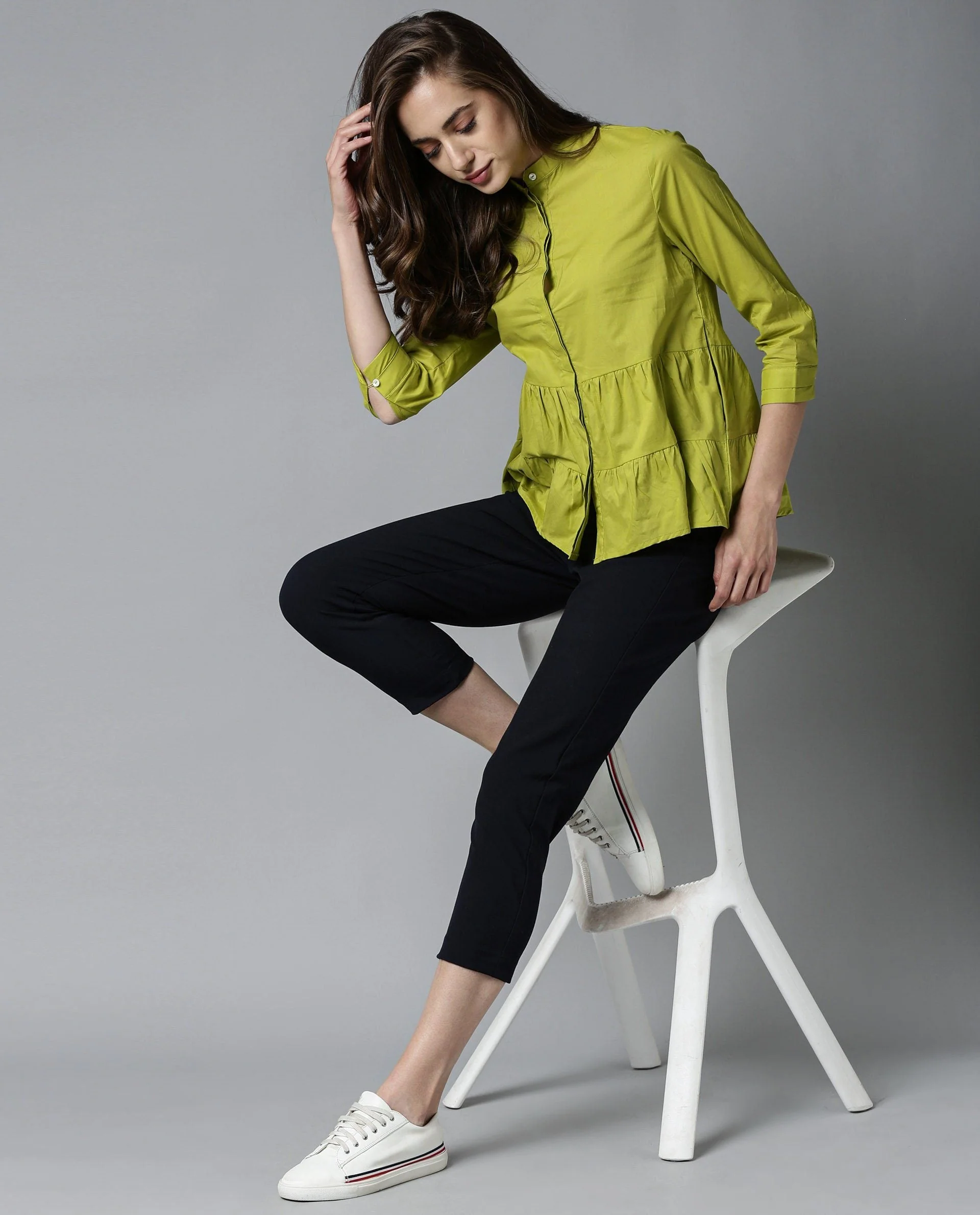 Rareism Women Voka Green Top Full Sleeves Solid - Image 2