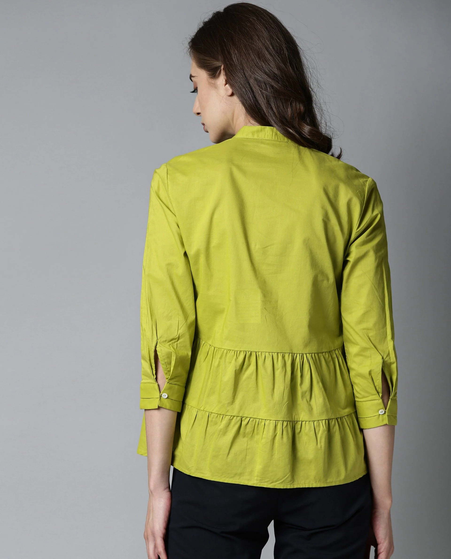 Rareism Women Voka Green Top Full Sleeves Solid - Image 4