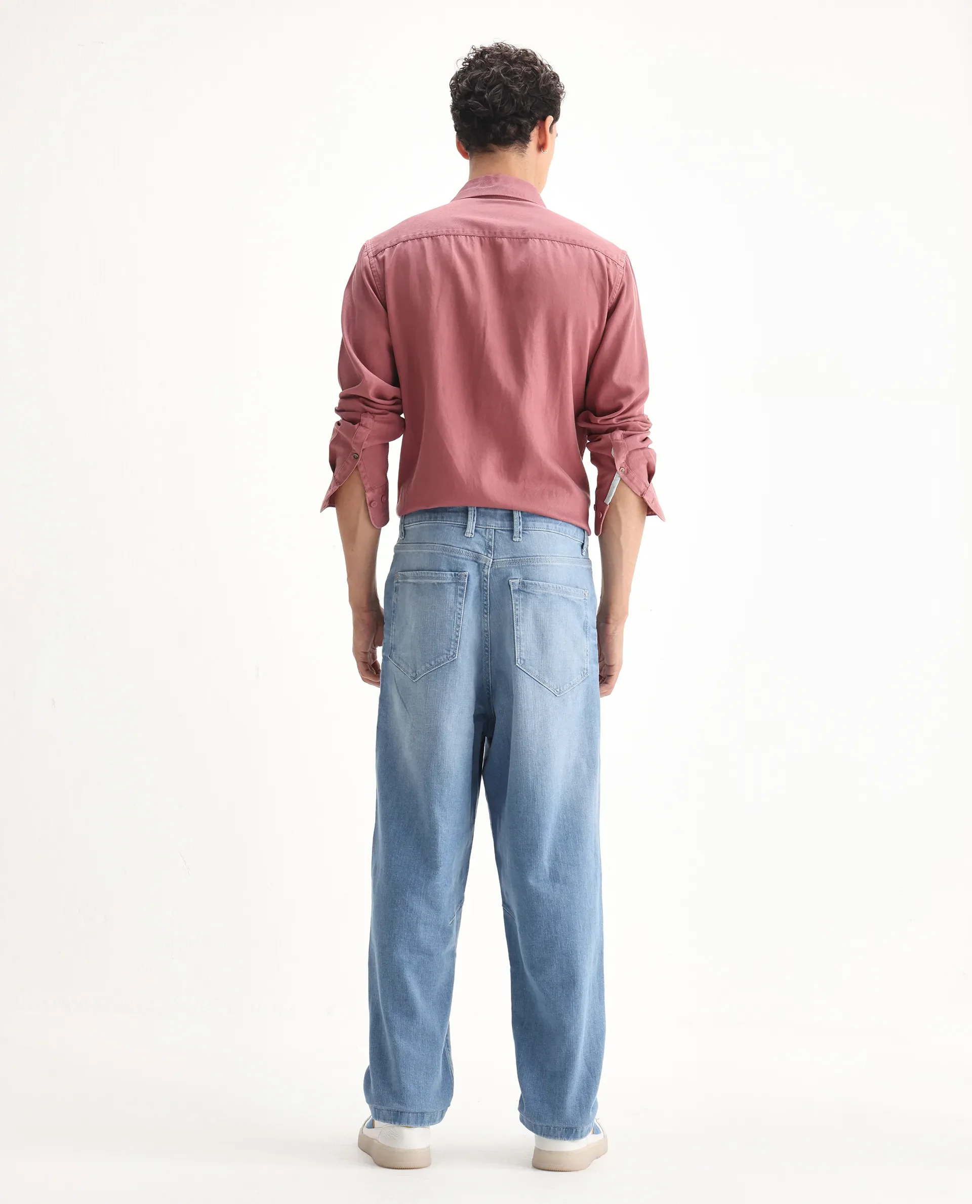 Rare Rabbit Men's Vort Light Blue Cotton Blend Plain Baggy Fit Jeans - Image 9