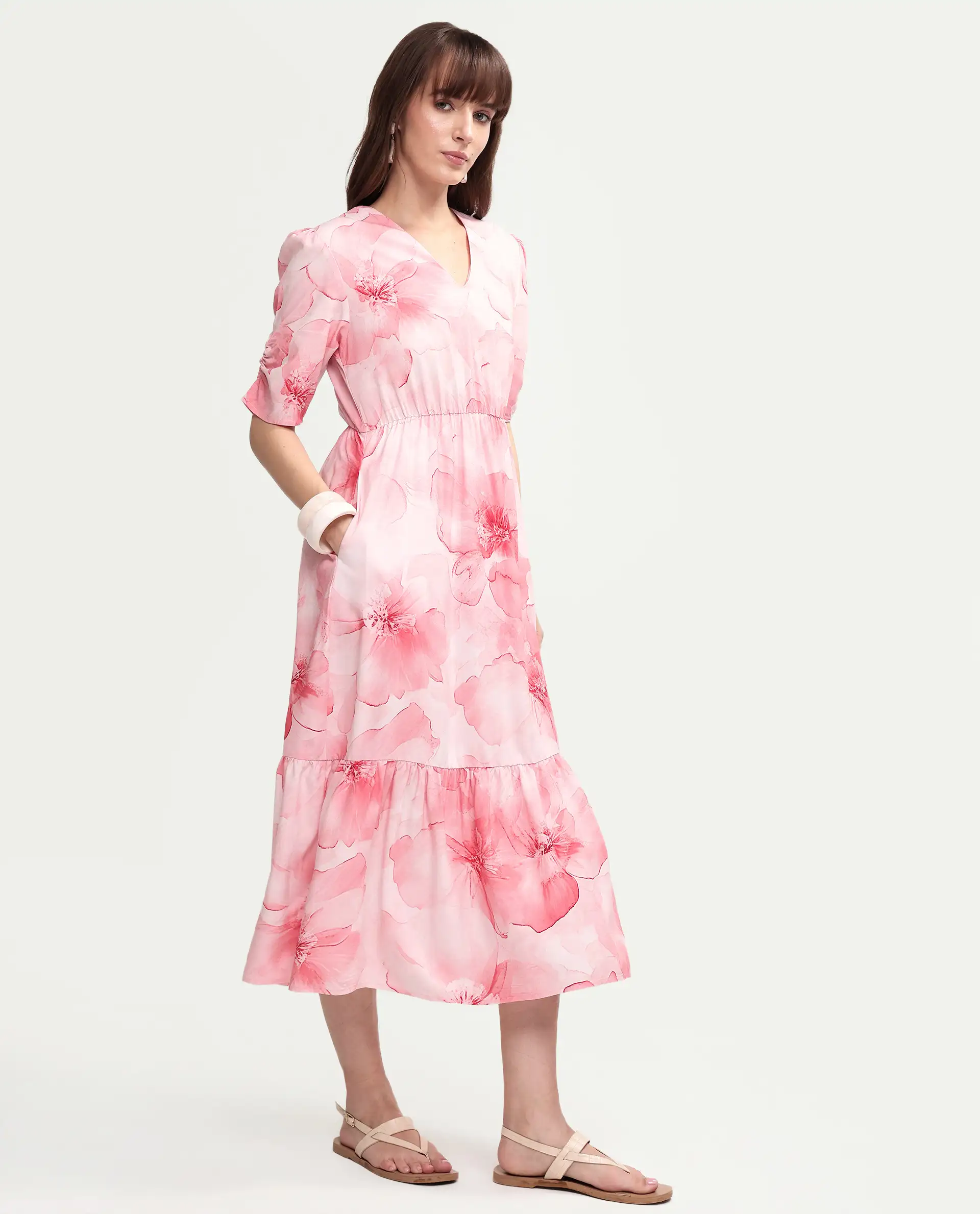 Rareism Women's Vuxo Peach Viscose Half Sleeve V-Neck Fit And Flare Floral Print Dress - Image 5