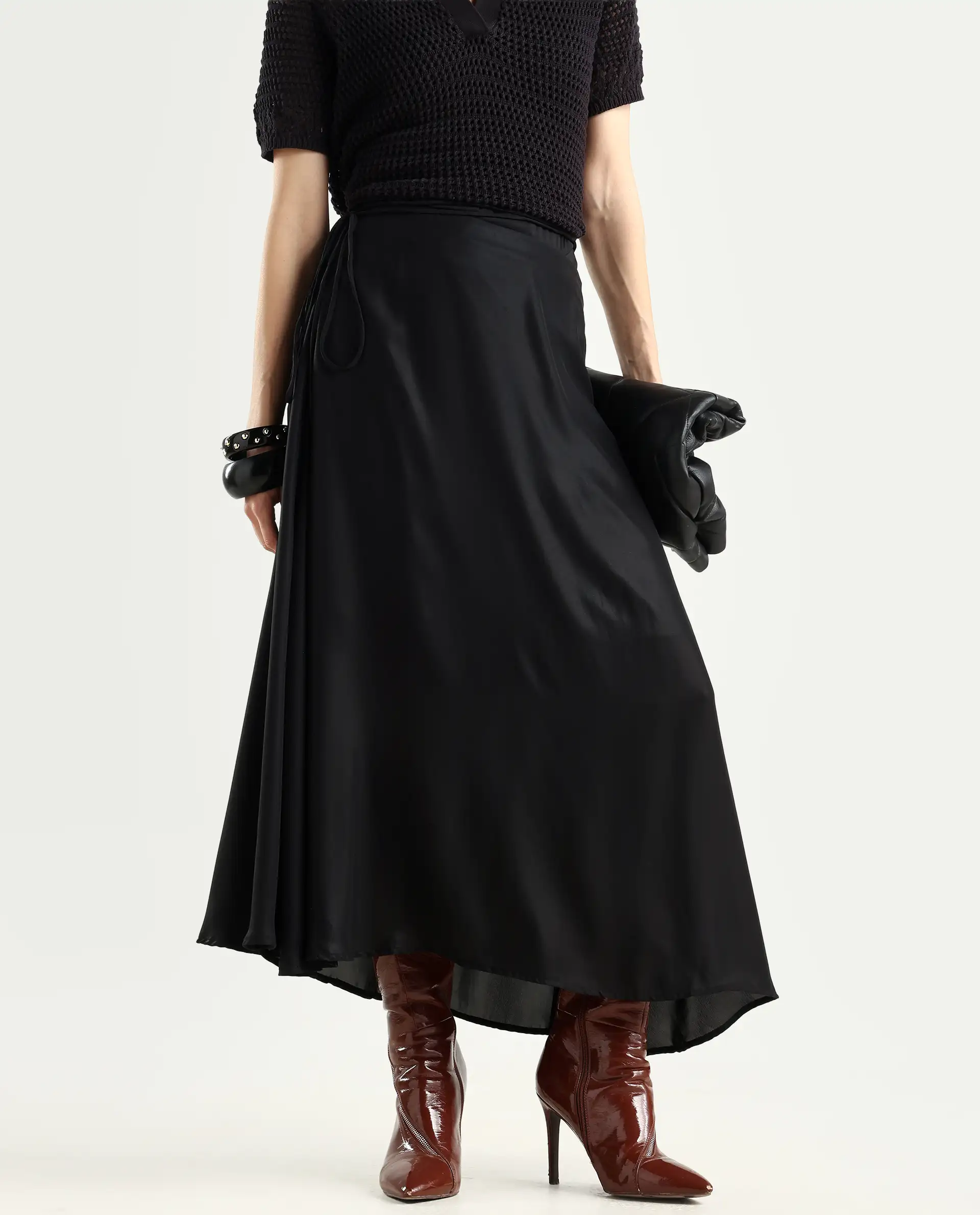 Rareism Women's Wagna Black Polyester Plain Maxi Flared Skirt - Image 2