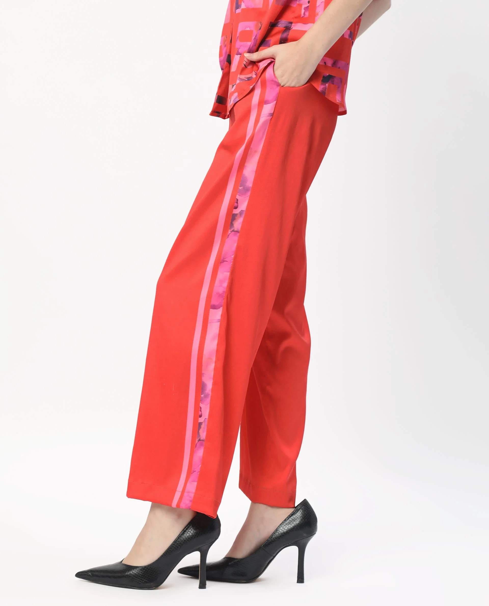 Rareism Women's Wallace Pink Polyester Floral Print Ankle Length Regular Fit Trouser - Image 7