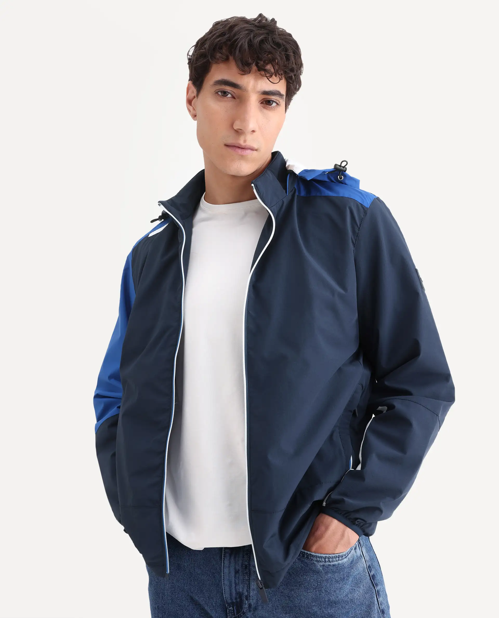 Rare Rabbit Men's Wando Dark Blue Polyester Blend Ombre Regular Fit Full Sleeve Hooded Jacket