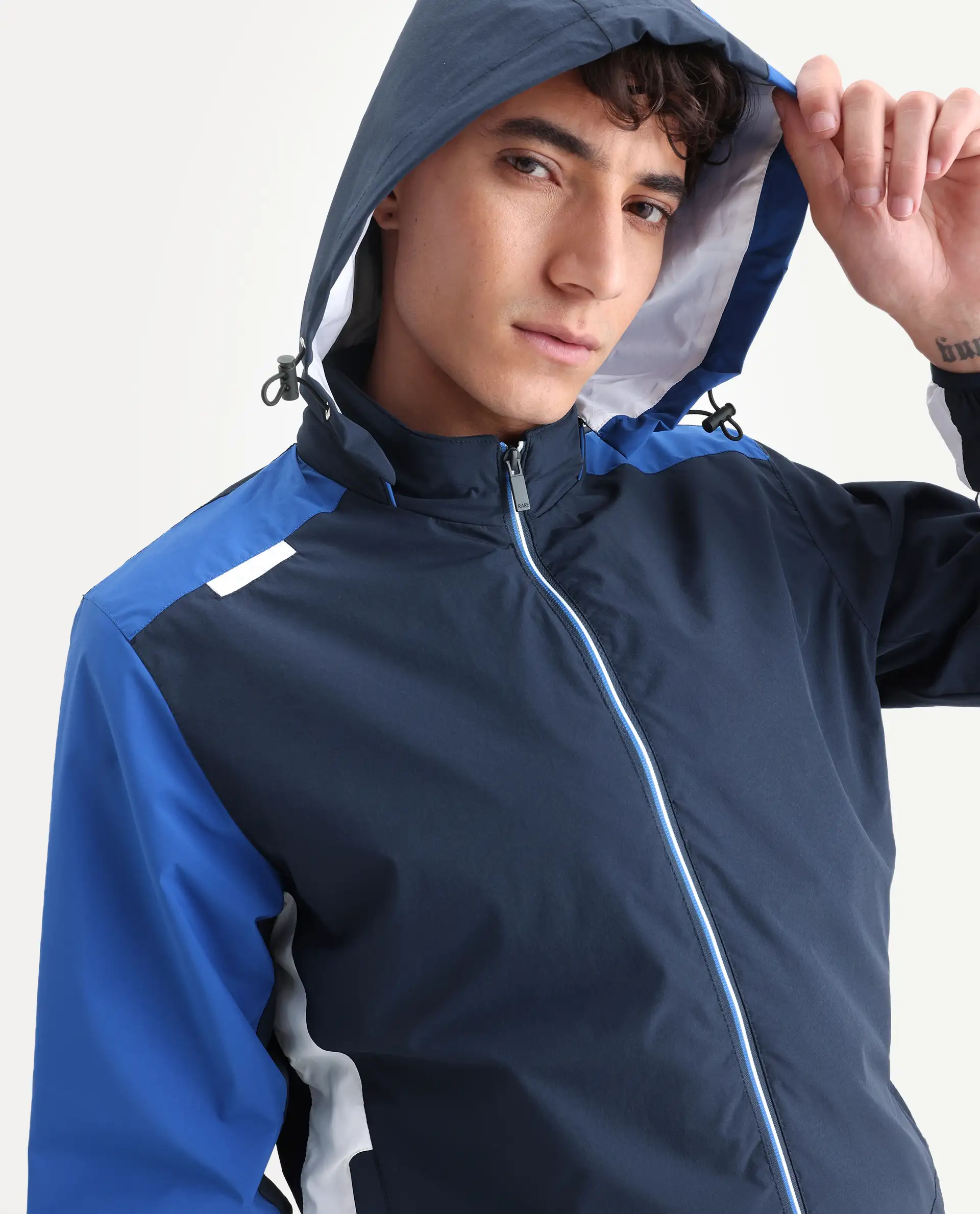 Rare Rabbit Men's Wando Dark Blue Polyester Blend Ombre Regular Fit Full Sleeve Hooded Jacket - Image 4