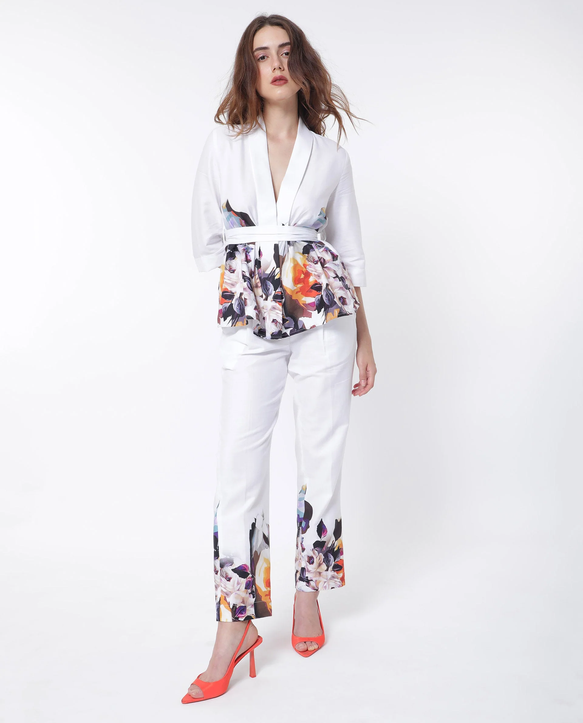 Rareism Women's Wangen White Cotton Collarless Floral Print Relaxed Fit Shrug - Image 11