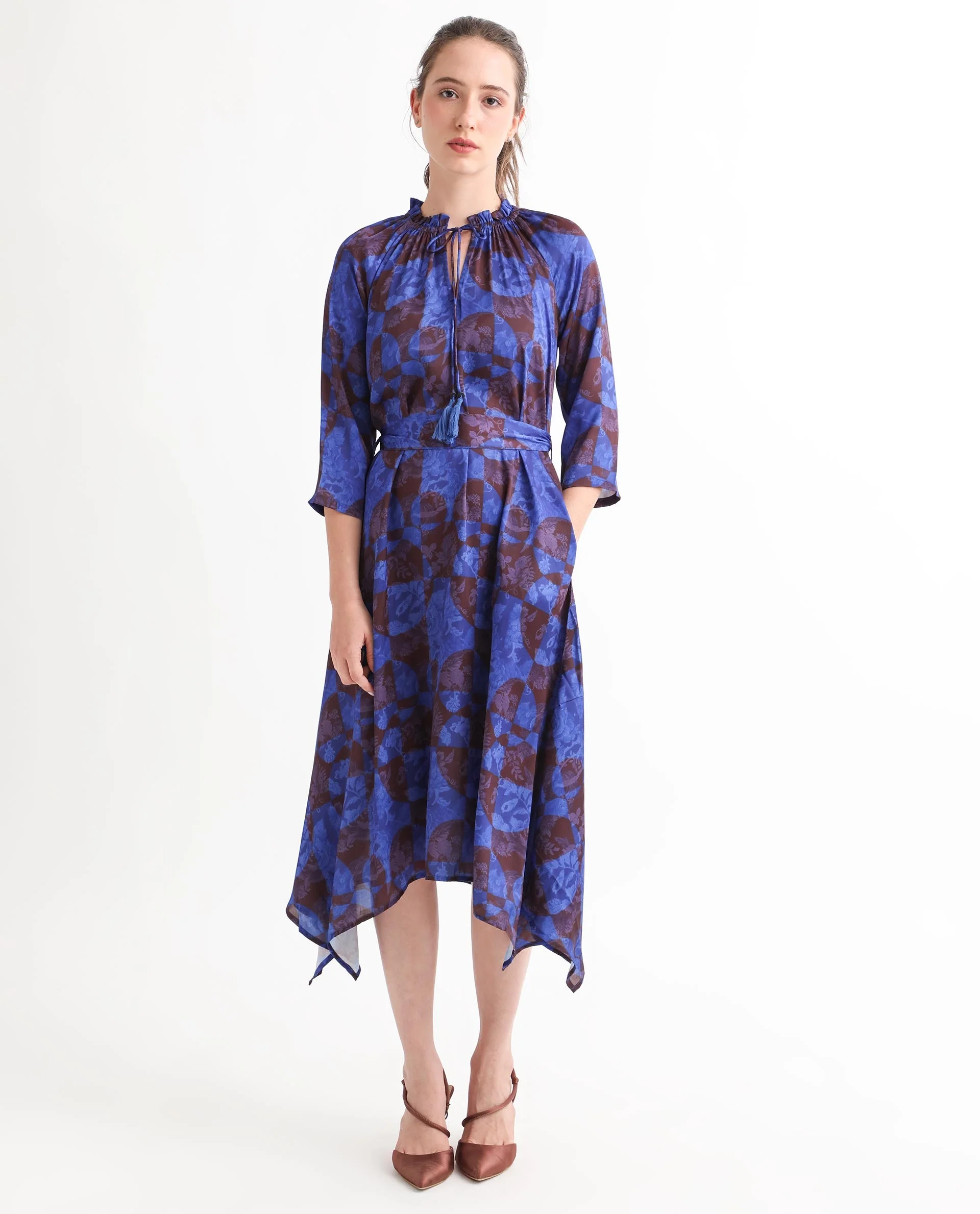 Rareism Women's Watson Brown Polyester Tie-Up Neck Floral Print Knee Length Regular Fit Dress - Image 7