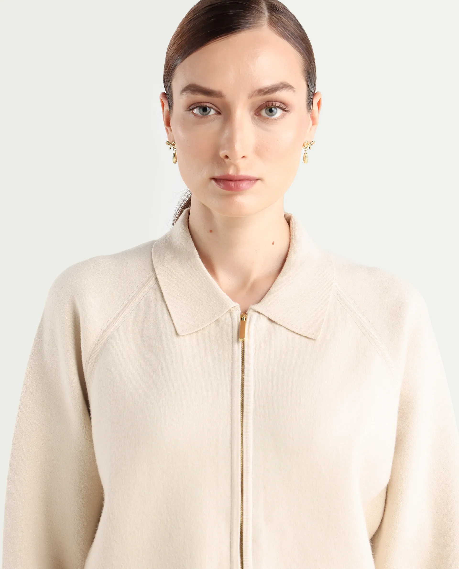 Rareism Women's Wedzo Off White Viscose Blend Spread Collar Regular Fit Plain Jacket - Image 4