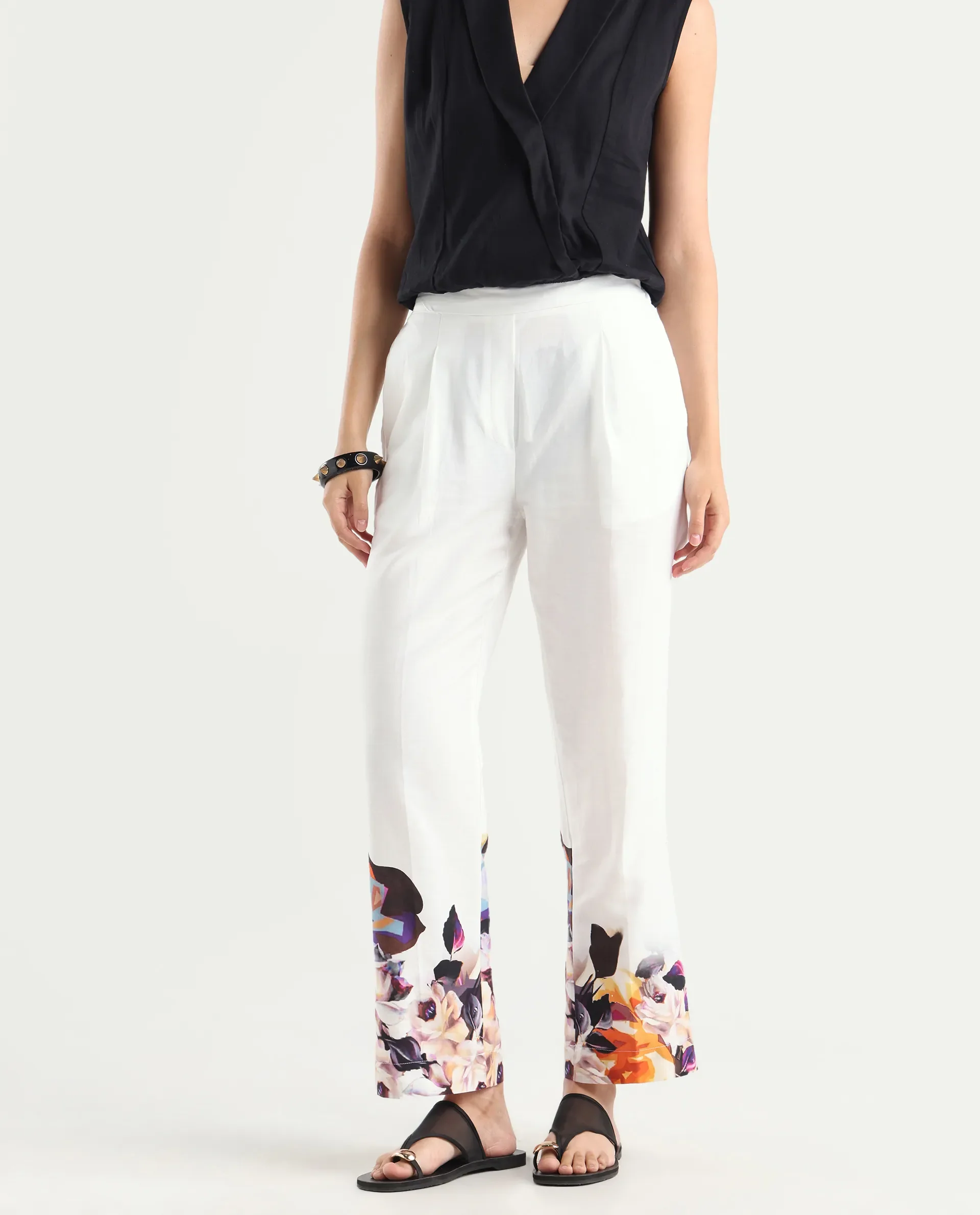 Rareism Women's Weigen White Cotton Floral Print Ankle Length Relaxed Fit Trouser - Image 2