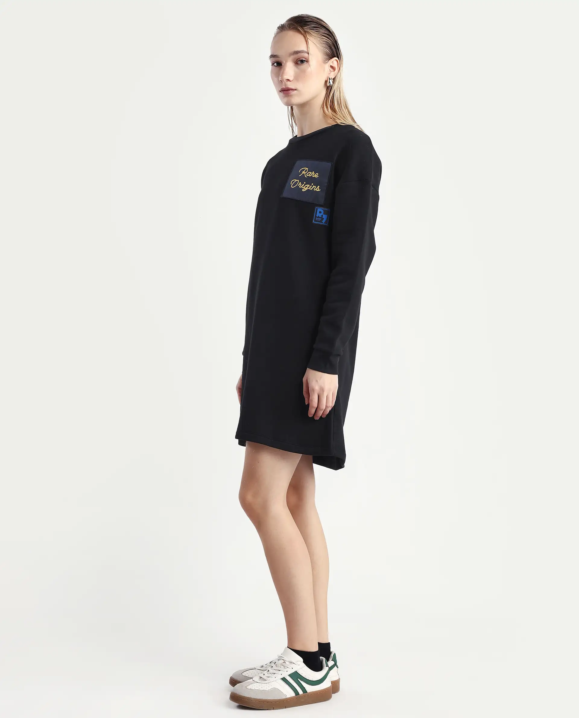 Rareism Women's Wekel Black Cotton Blend Crew Neck Plain Oversized Sweatshirt - Image 5
