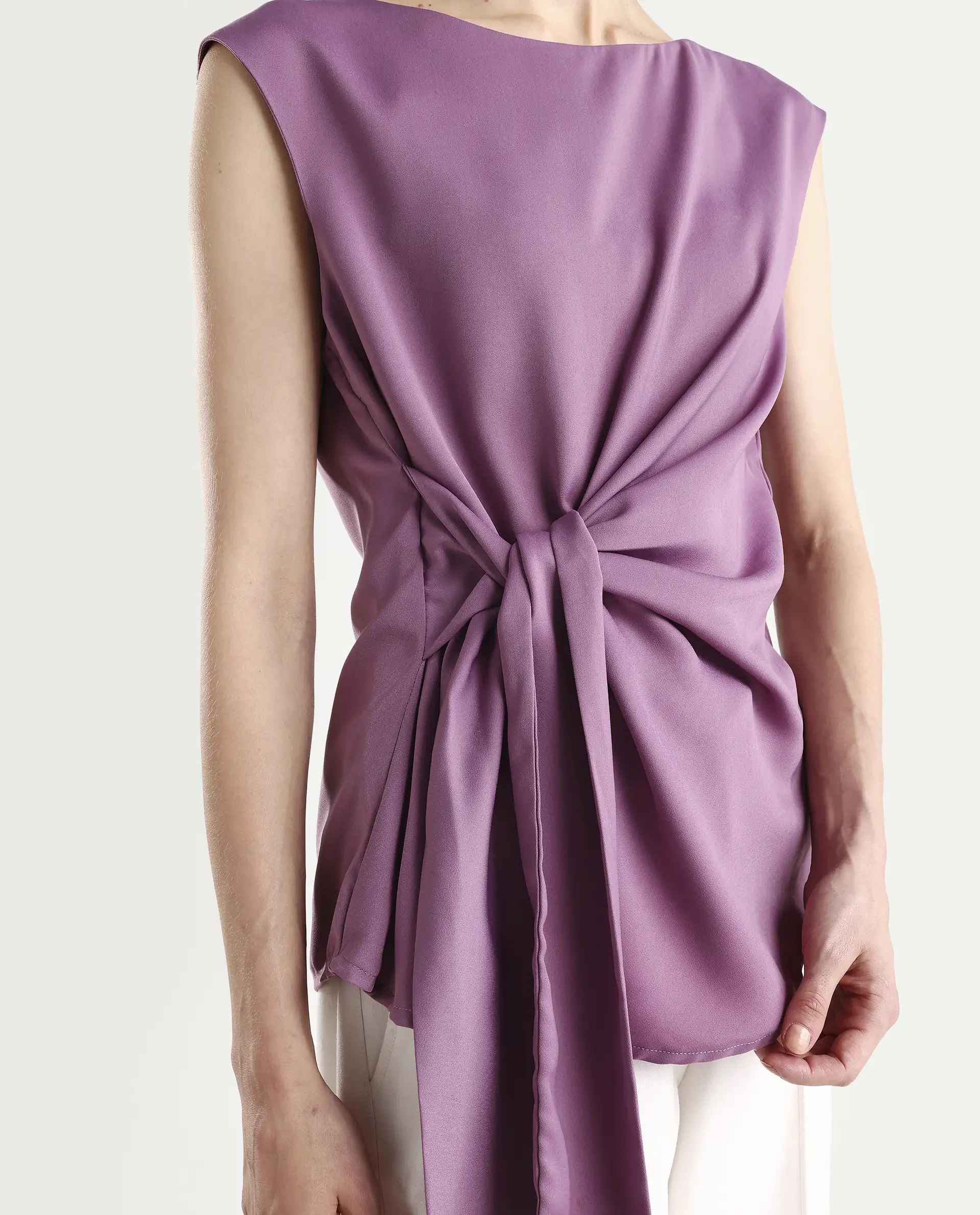Rareism Women's Wevillet Pastel Purple Satin Boat Neck Plain Sleeveless Regular Fit Top - Image 4