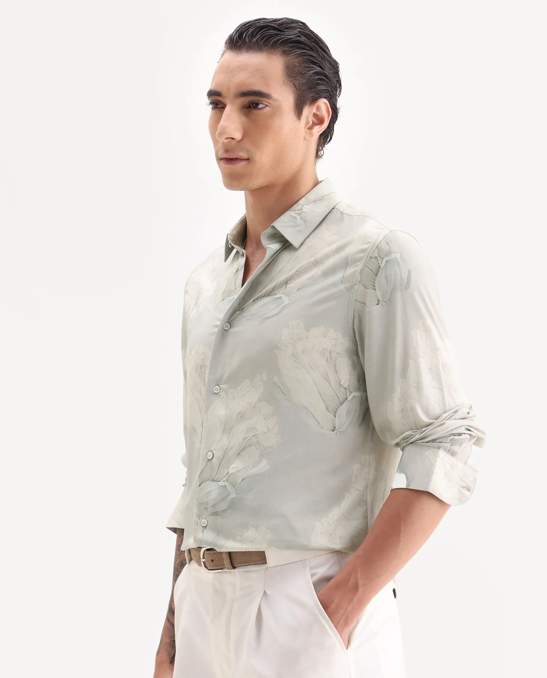 Rare Rabbit Men's Wexel Pastel Green Viscose Fabric Collared Neck Regular Fit Floral Print Shirt - Image 4
