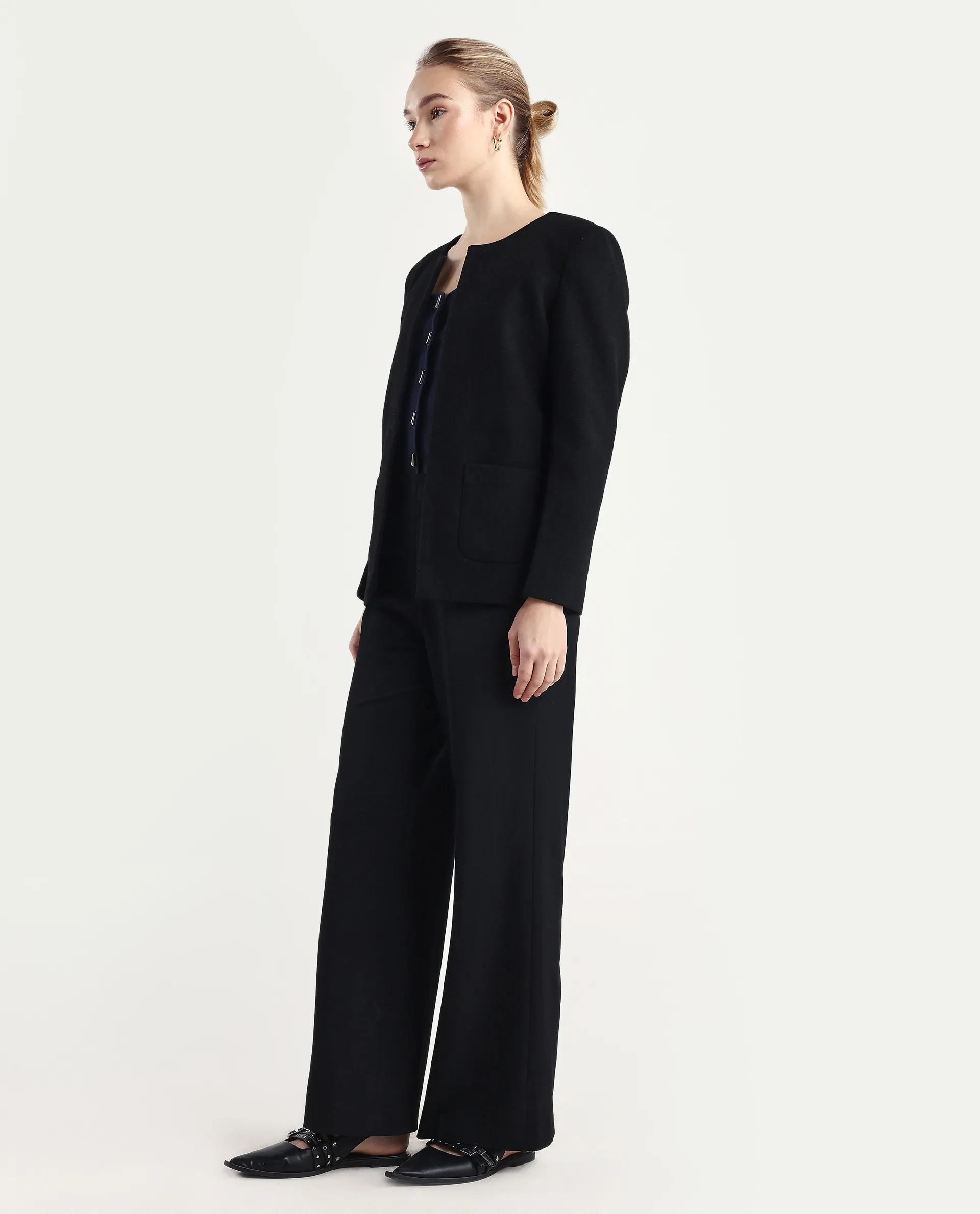 Rareism Women Wido Black Polyester Blend Button Closure Wide Leg Fit Plain Travel Trouser - Image 5