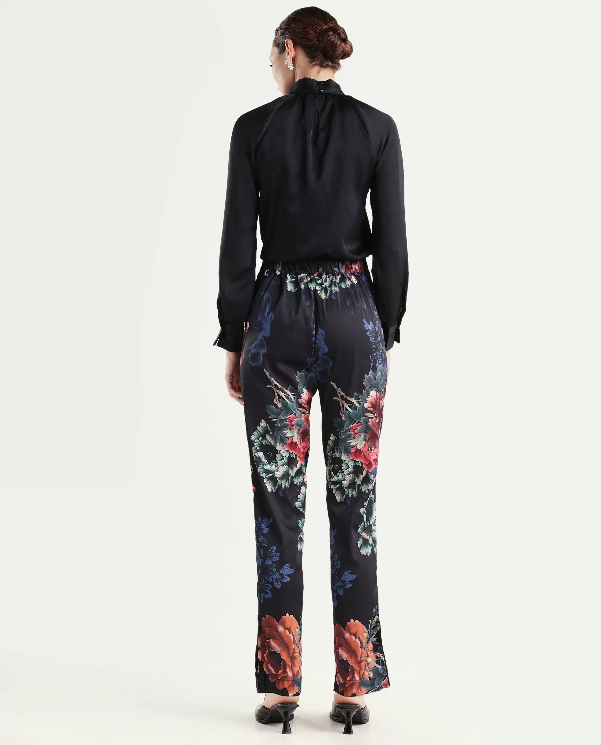 Rareism Women's Wingadium Black Modal Floral Print Ankle Length Regular Fit Trouser - Image 7