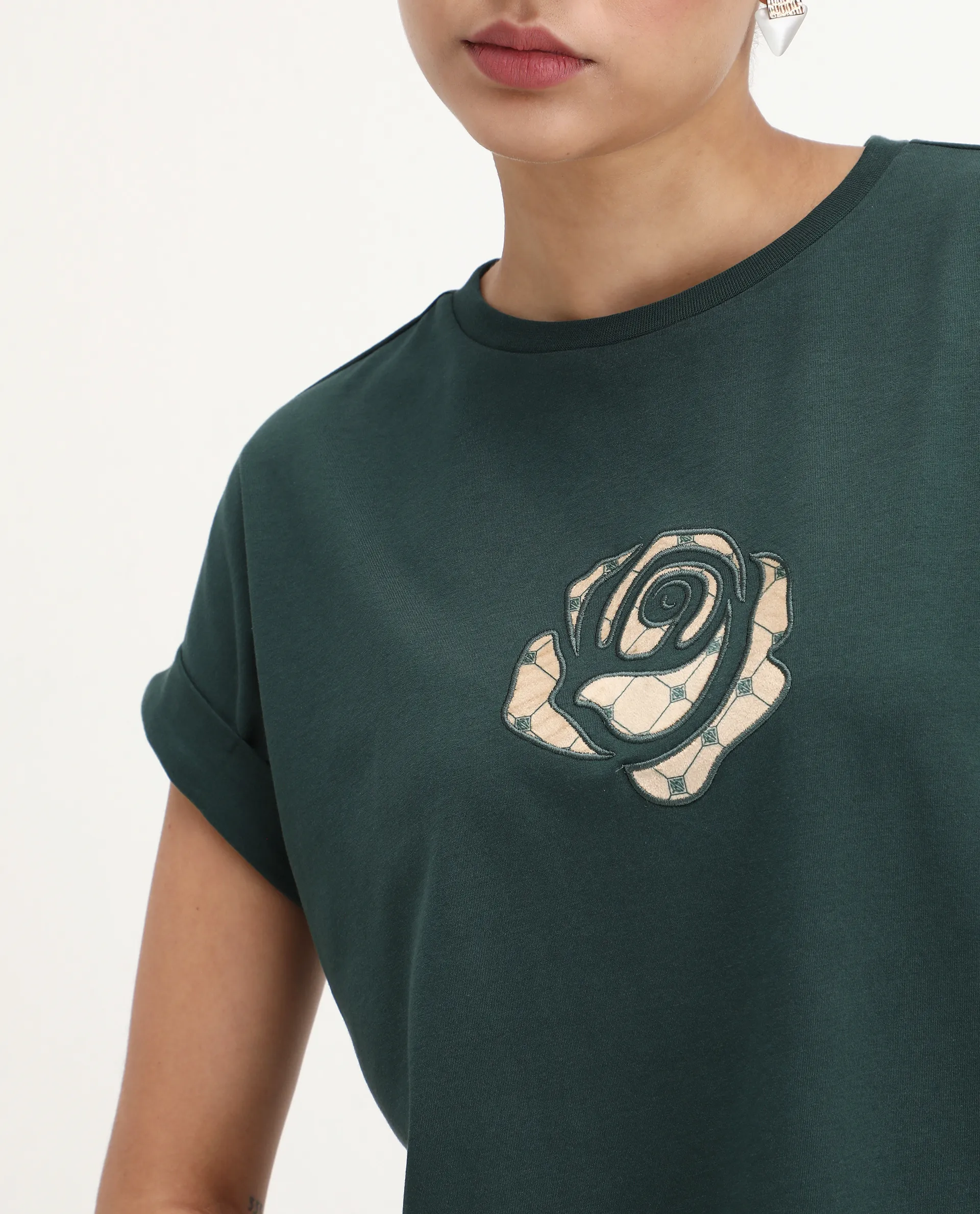 Rareism Women's Wrea Dark Green Cotton Blend Crew Neck Relaxed Fit T-Shirt - Image 4