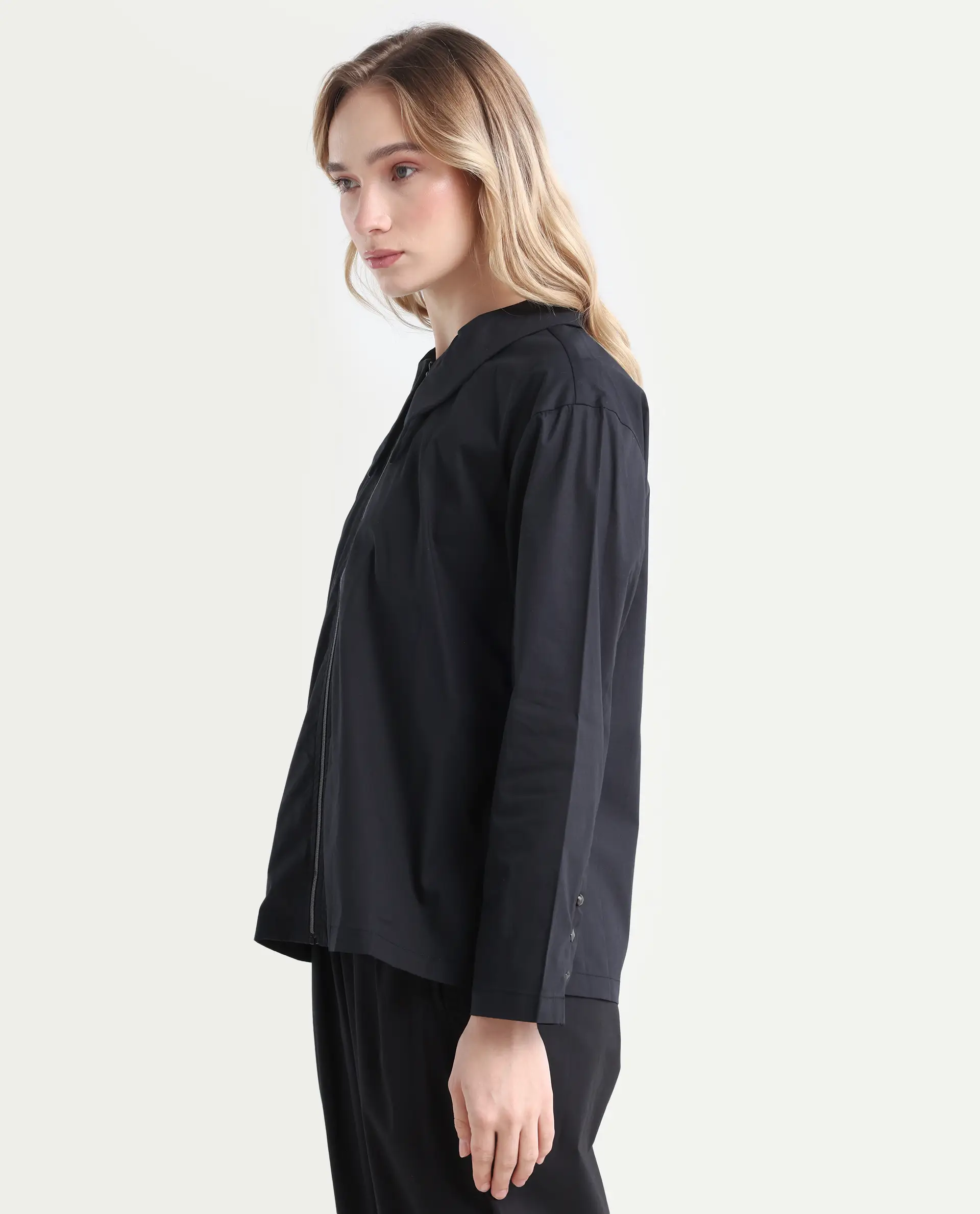 Rareism Women's Xan Black Cotton Spread Collar Plain Regular Fit Top - Image 5