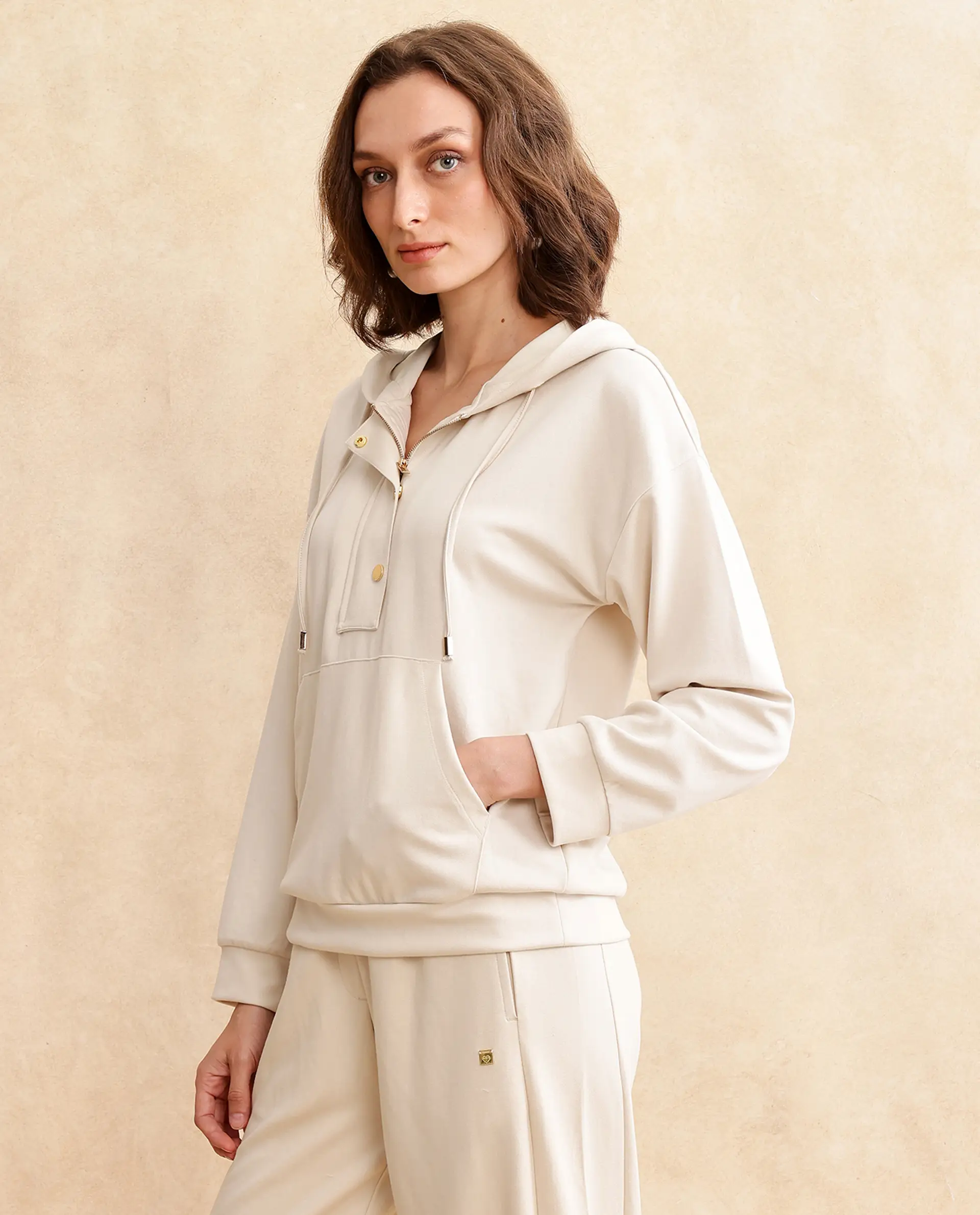Rareism Women's Yalova Off White Modal Blend Hooded Plain Relaxed Fit Sweatshirt - Image 10