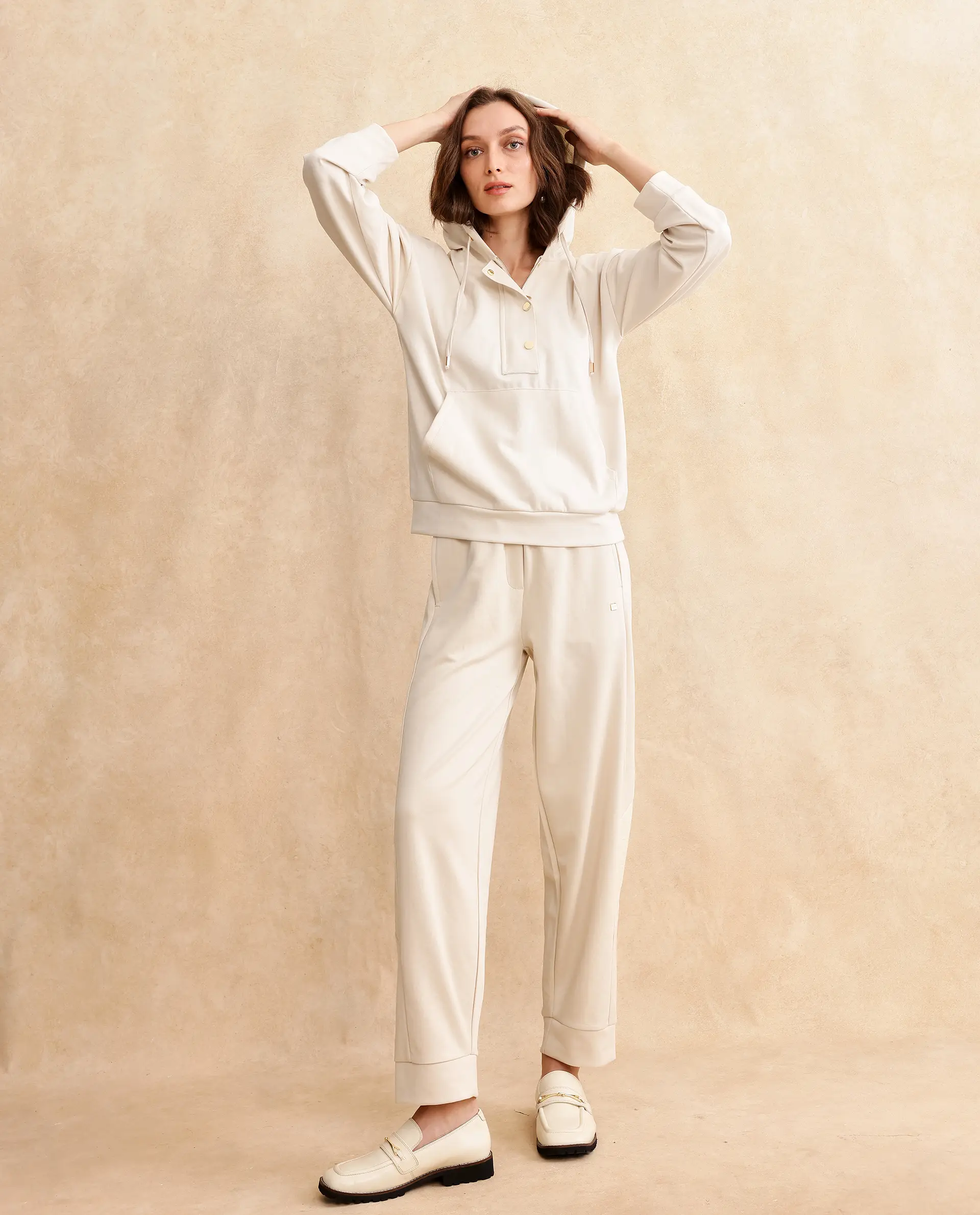 Rareism Women's Yalova Off White Modal Blend Hooded Plain Relaxed Fit Sweatshirt - Image 11