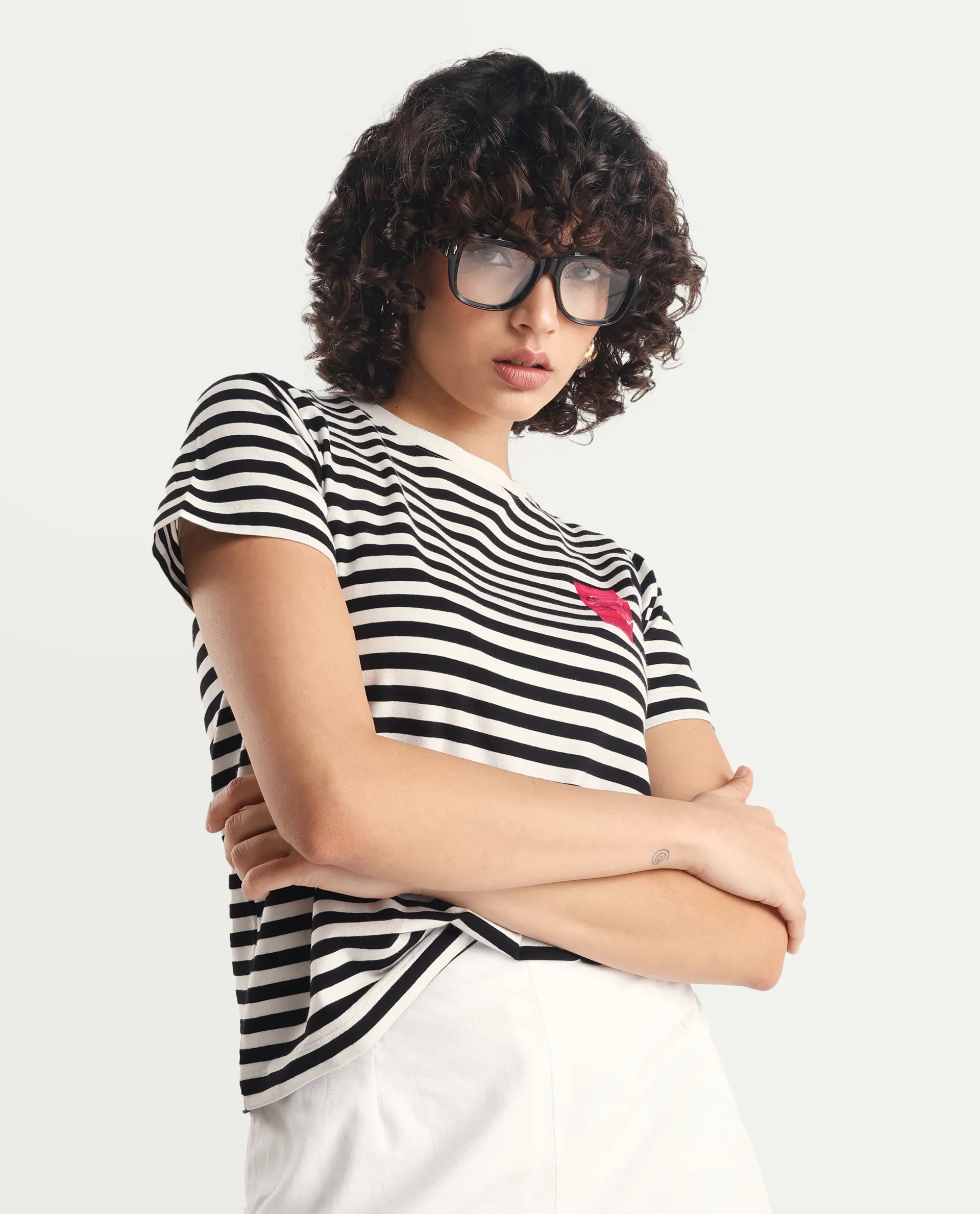Rareism Women's Yaro Black Cotton Blend Crew Neck Graphic Print Regular Fit T-Shirt - Image 7