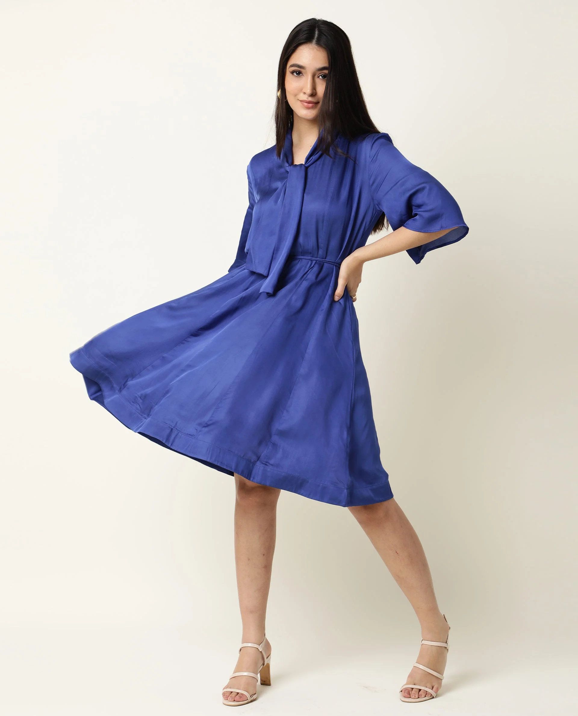 Rareism Women's Yeme Blue V-Neck Plain Flared Sleeve Knee Length Regular Fit Dress - Image 10