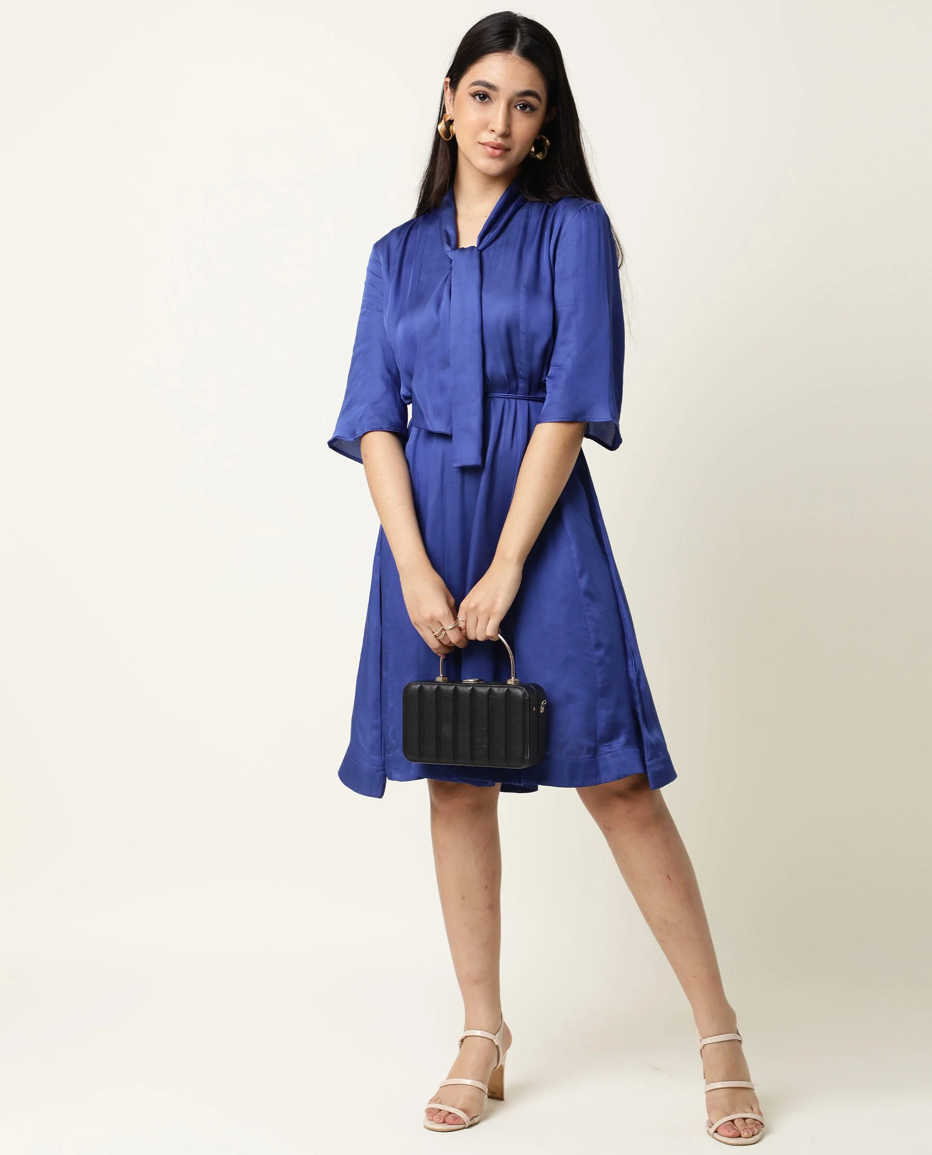 Rareism Women's Yeme Blue V-Neck Plain Flared Sleeve Knee Length Regular Fit Dress - Image 9