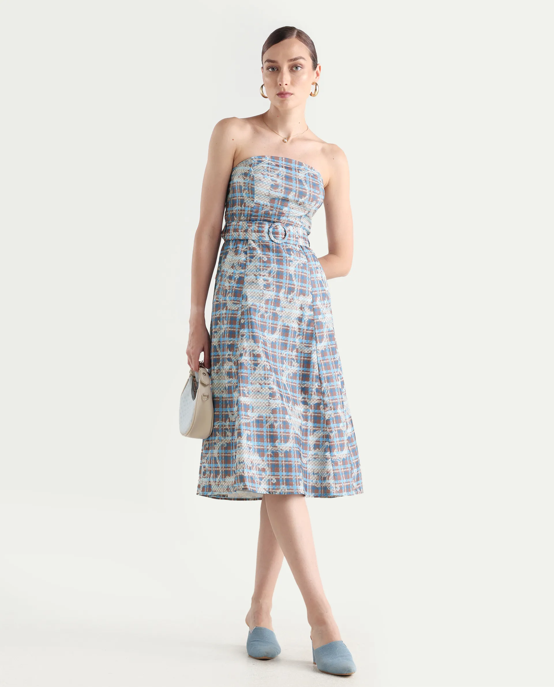 Rareism Women's Yerd Blue Cotton Blend Tube Neck Geometric Print Sleeveless Midi Flared Dress