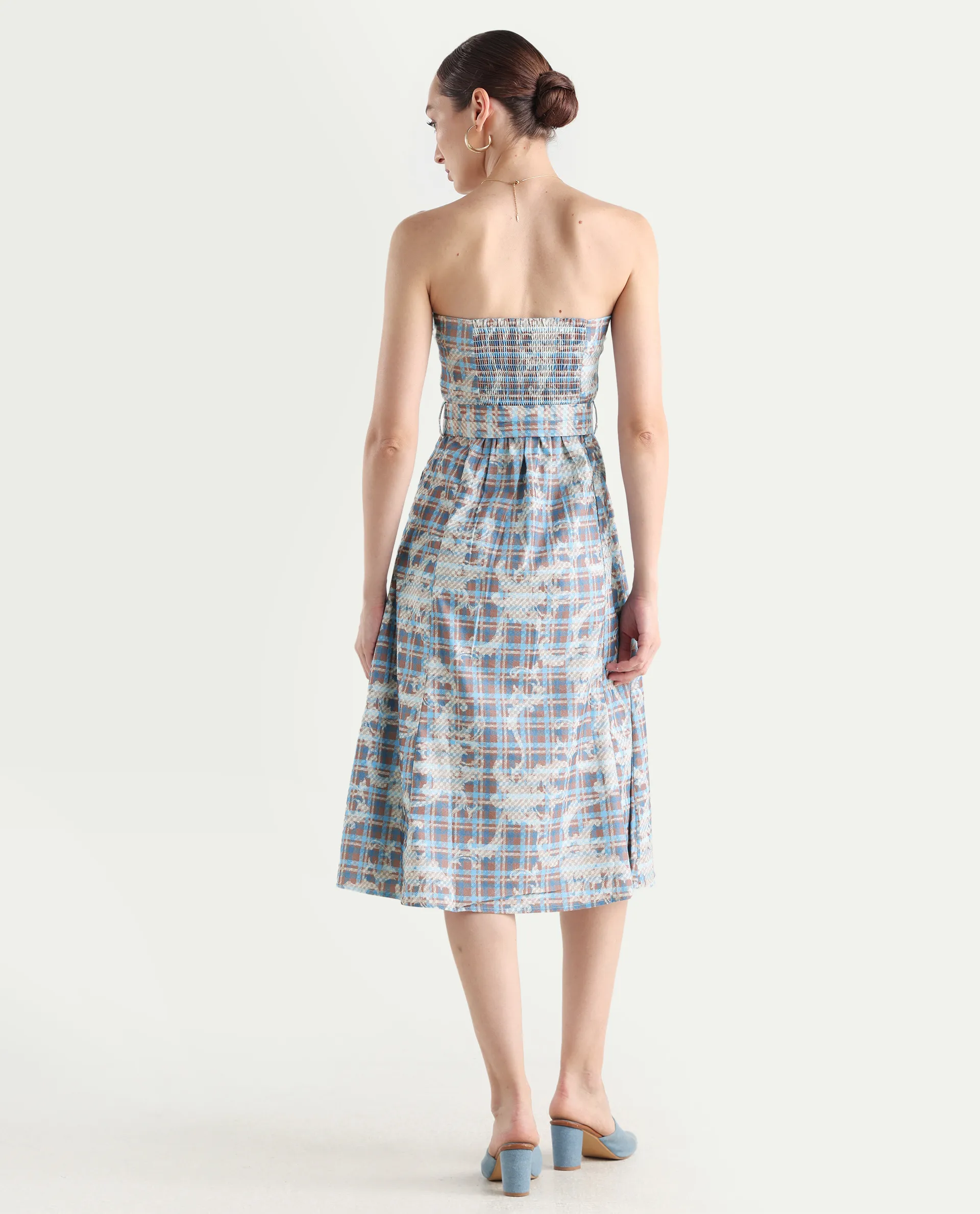 Rareism Women's Yerd Blue Cotton Blend Tube Neck Geometric Print Sleeveless Midi Flared Dress - Image 8