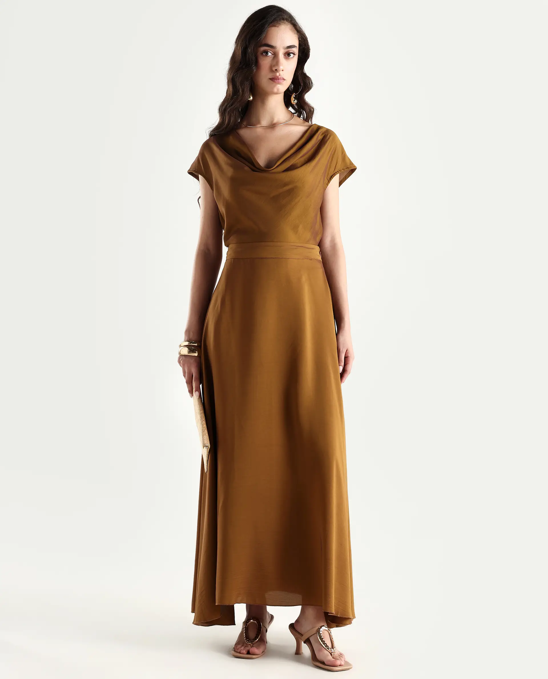Rareism Women's Yesmar Metallic Gold Polyester Plain Maxi Flared Skirt - Image 2