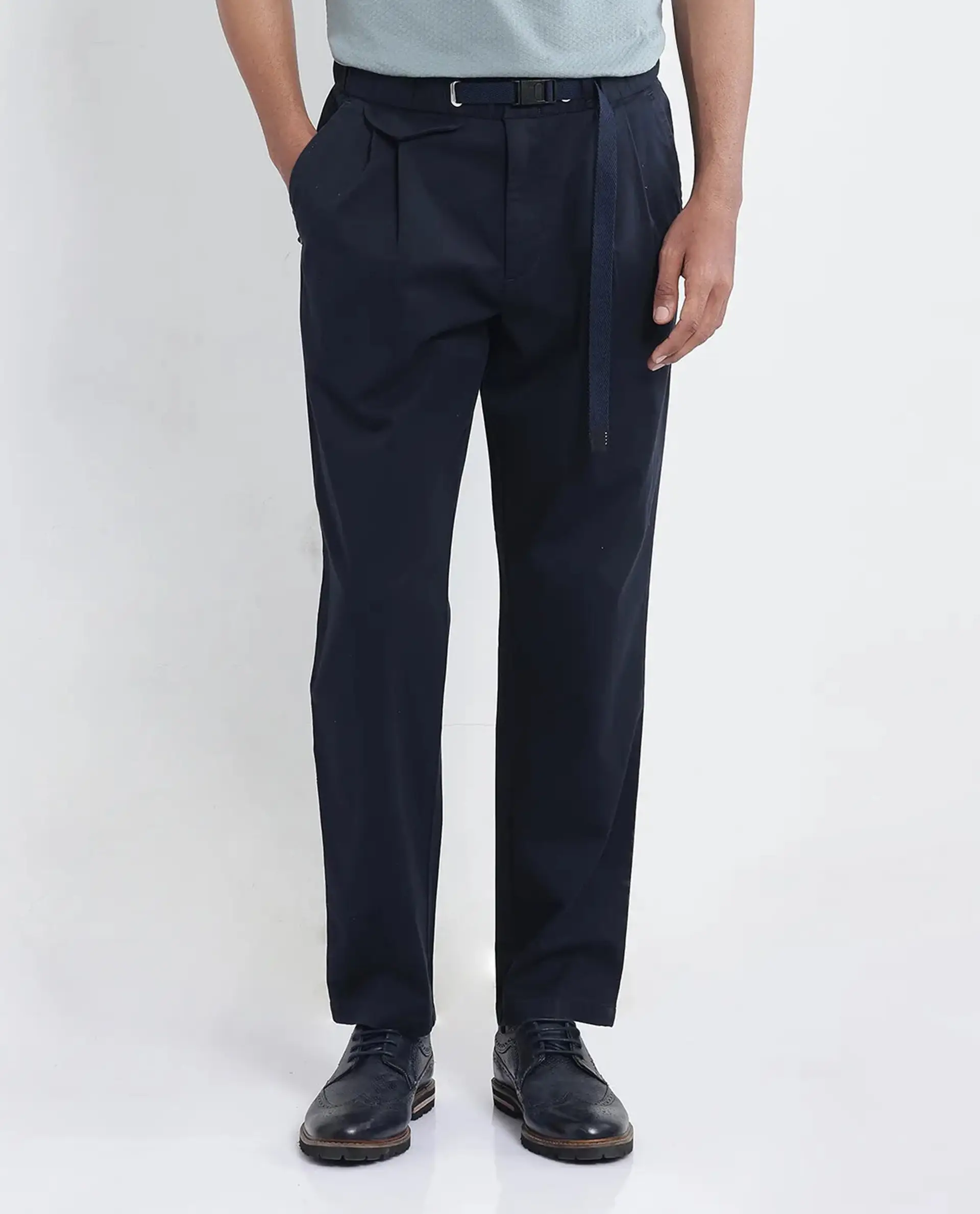 Rare Rabbit Men's Yocko Navy Cotton Blend Plain Baggy Fit Trouser - Image 10