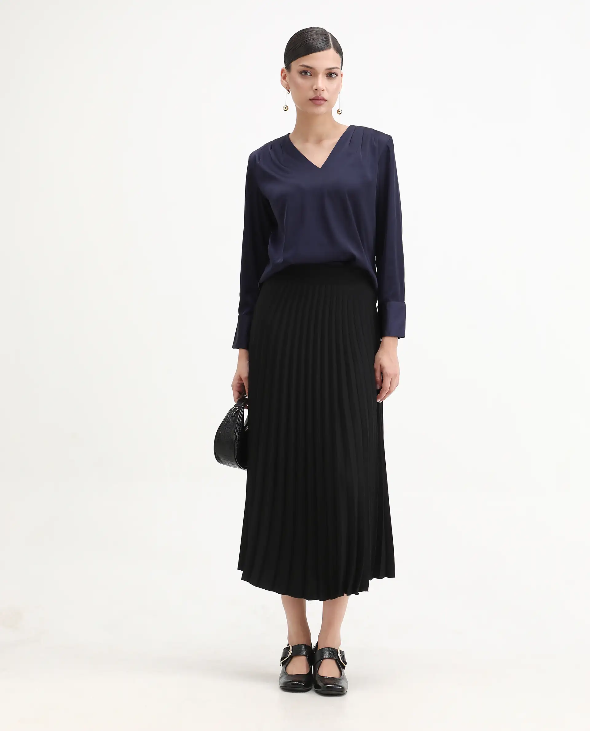 Rareism Women's Yuhay Navy Polyester Blend V-Neck Plain Cuffed Sleeve Regular Fit Top - Image 2