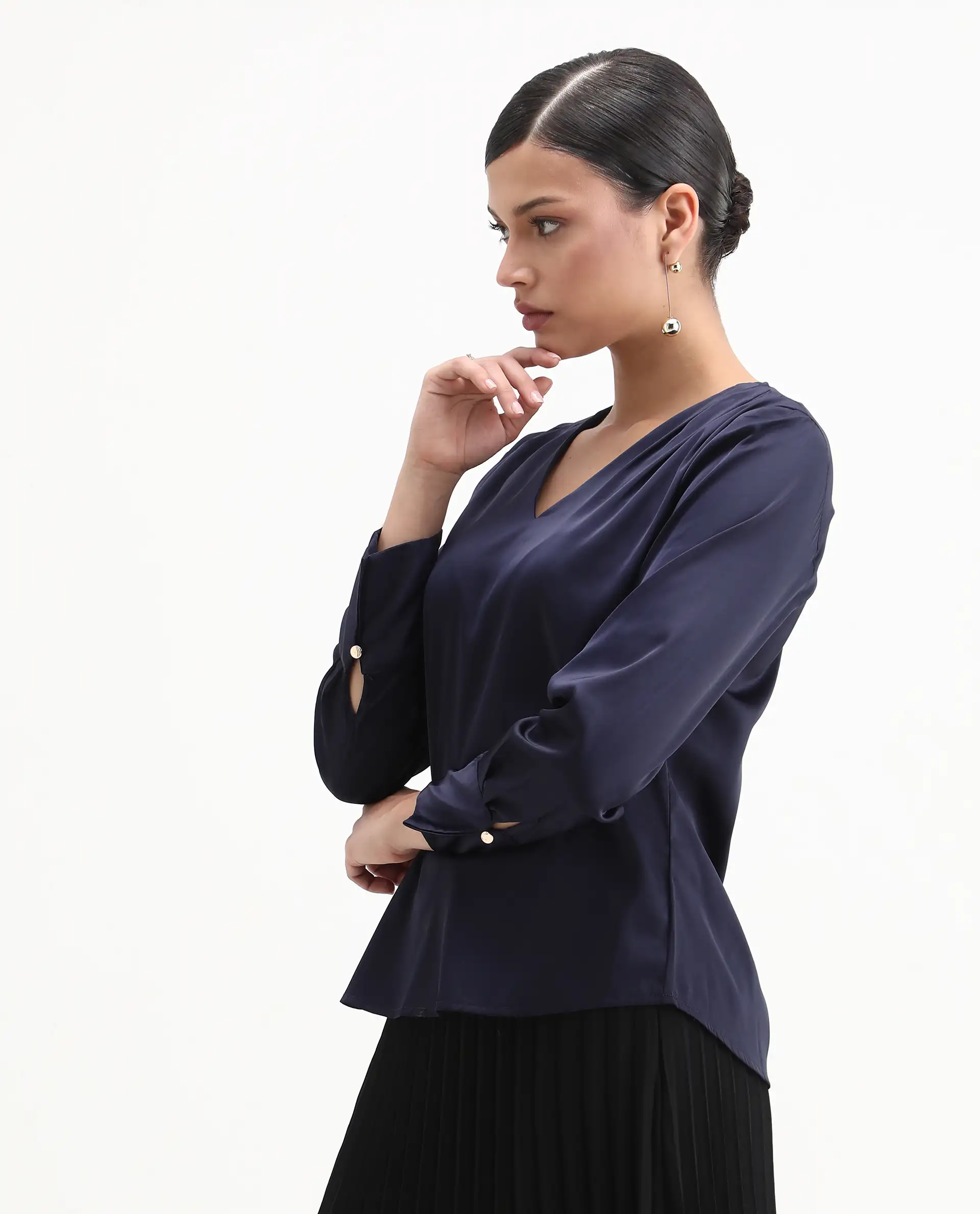 Rareism Women's Yuhay Navy Polyester Blend V-Neck Plain Cuffed Sleeve Regular Fit Top - Image 5