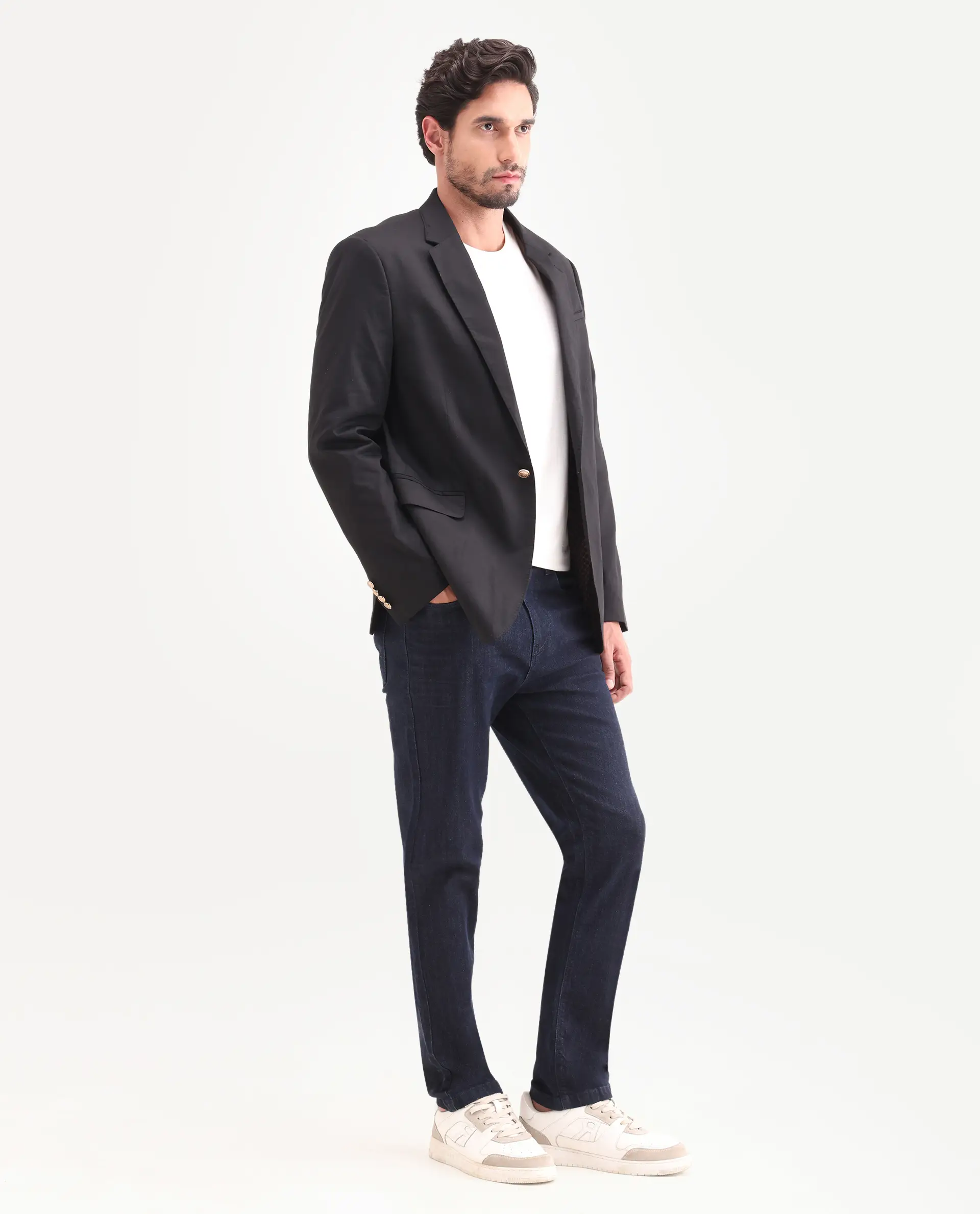 Rare Rabbit Men's Yukto K Dark Navy Cotton Blend Fabric Shank And Zipper Kurt Carrot Plain Jeans - Image 6