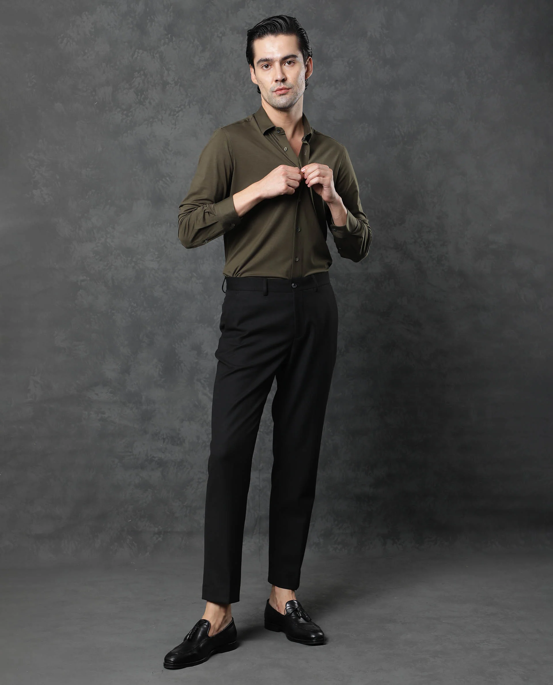 Rare Rabbit Men's Zaco Green Cotton Plain Regular Fit Full Sleeve Collared Shirt - Image 2