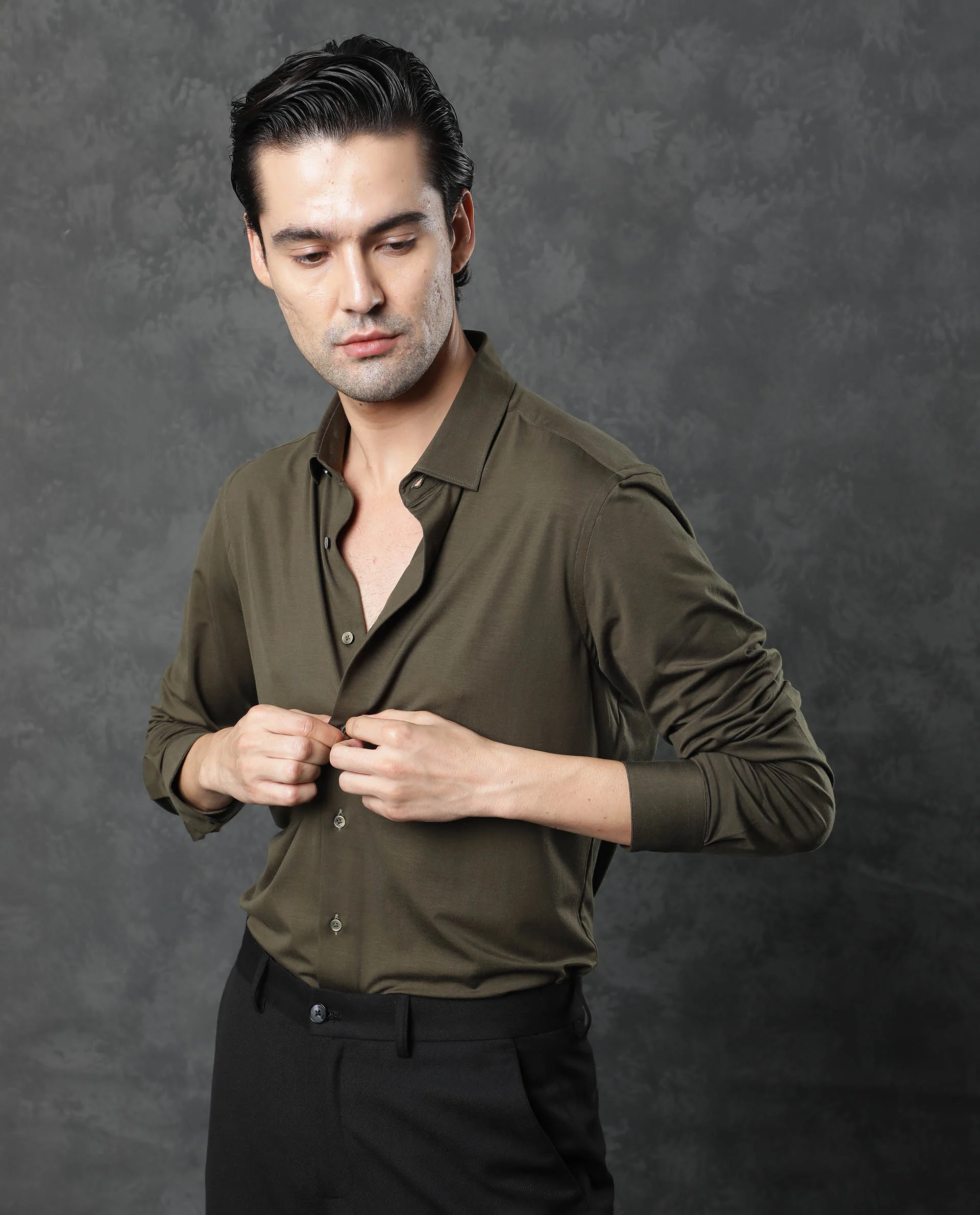 Rare Rabbit Men's Zaco Green Cotton Plain Regular Fit Full Sleeve Collared Shirt - Image 8