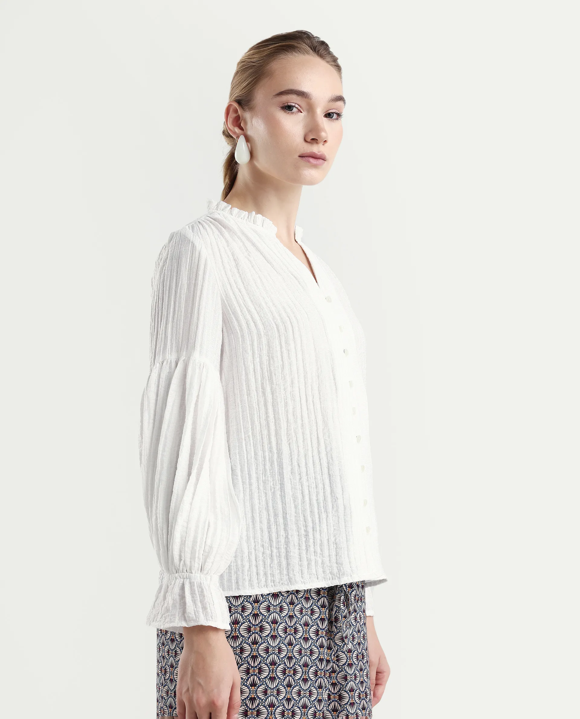 Rareism Women's Cotton Blend V-Neck Plain Lantern Sleeve Regular Fit Top - Image 6