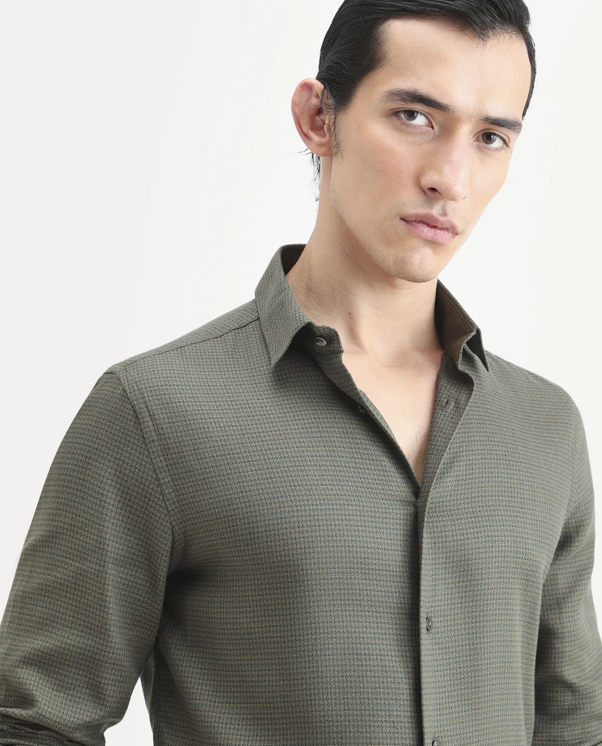 Rare Rabbit Men's Zail Green Cotton Fabric Spread Collar Regular Fit Textured Shirt - Image 4