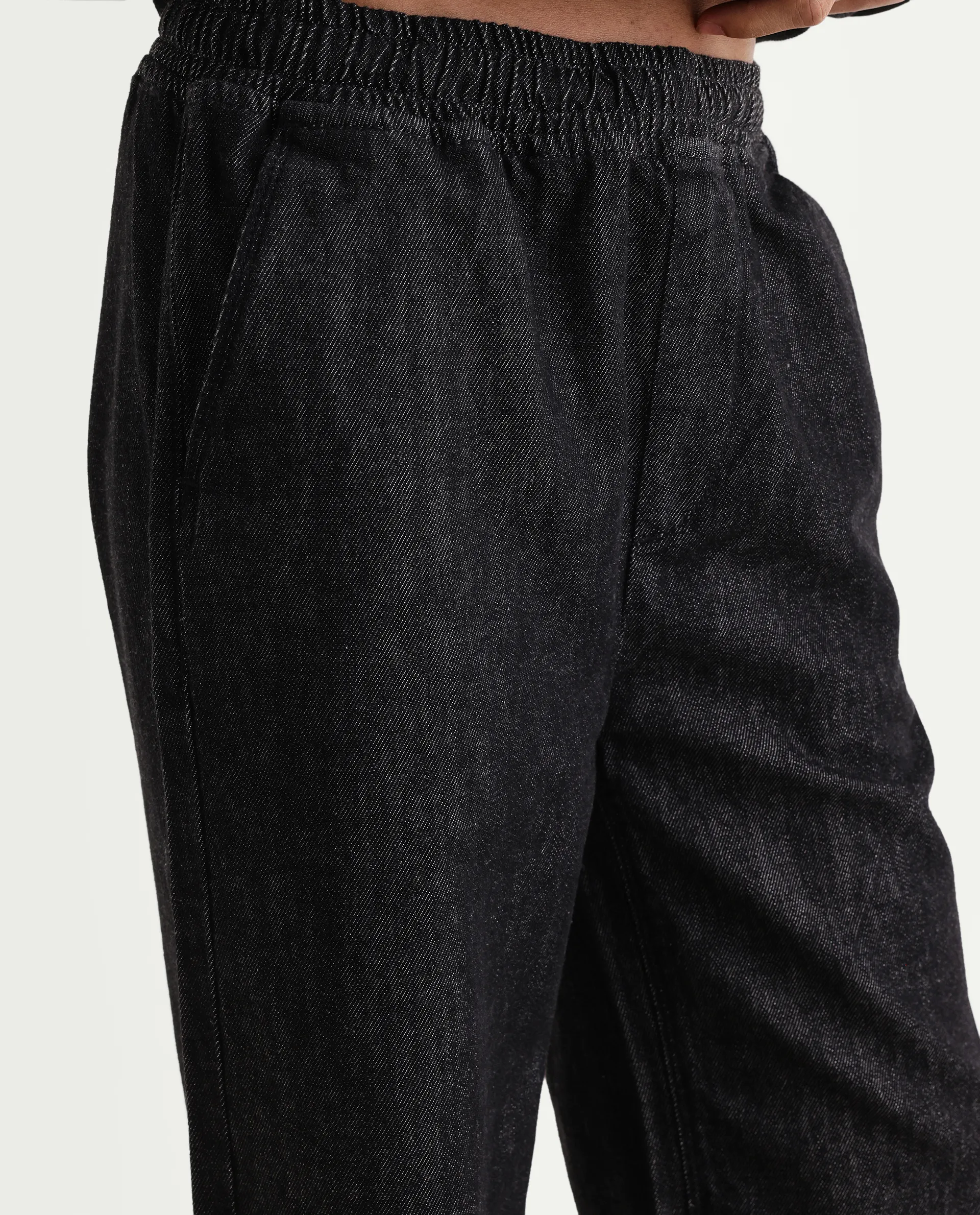 Rareism Women's Zalina Black Cotton Blend Plain Ankle Length Lounge Jeans - Image 4