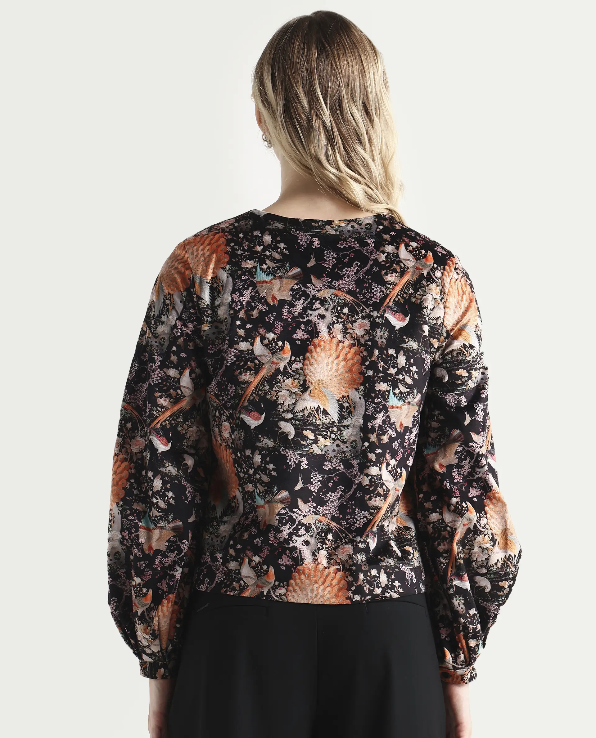 Rareism Women's Zamp Black Velvet Collarless Floral Print Volume Sleeve Regular Fit Shrug - Image 7
