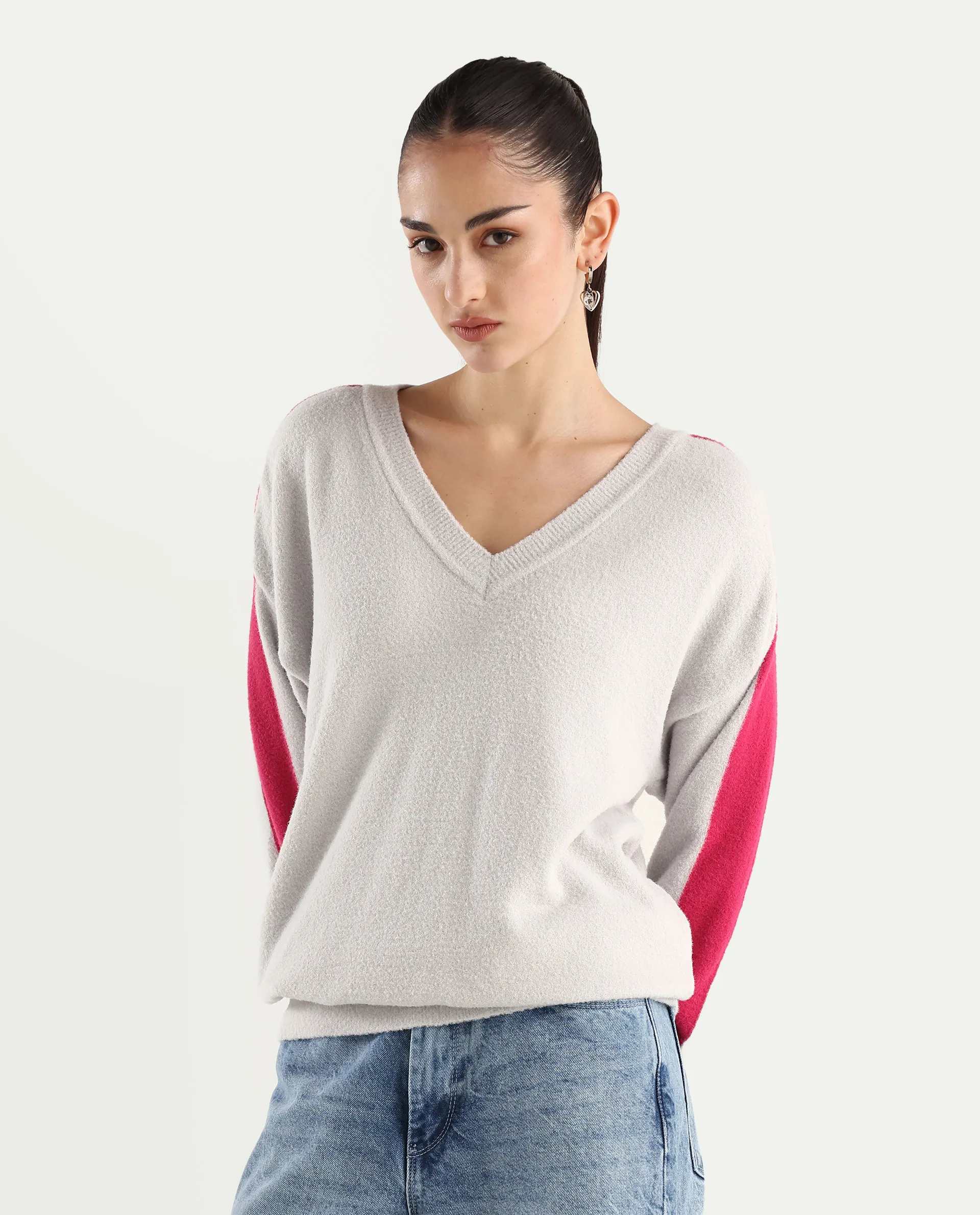 Rareism Women's Zander Light Grey Nylon V-Neck Relaxed Fit Plain Sweater - Image 5