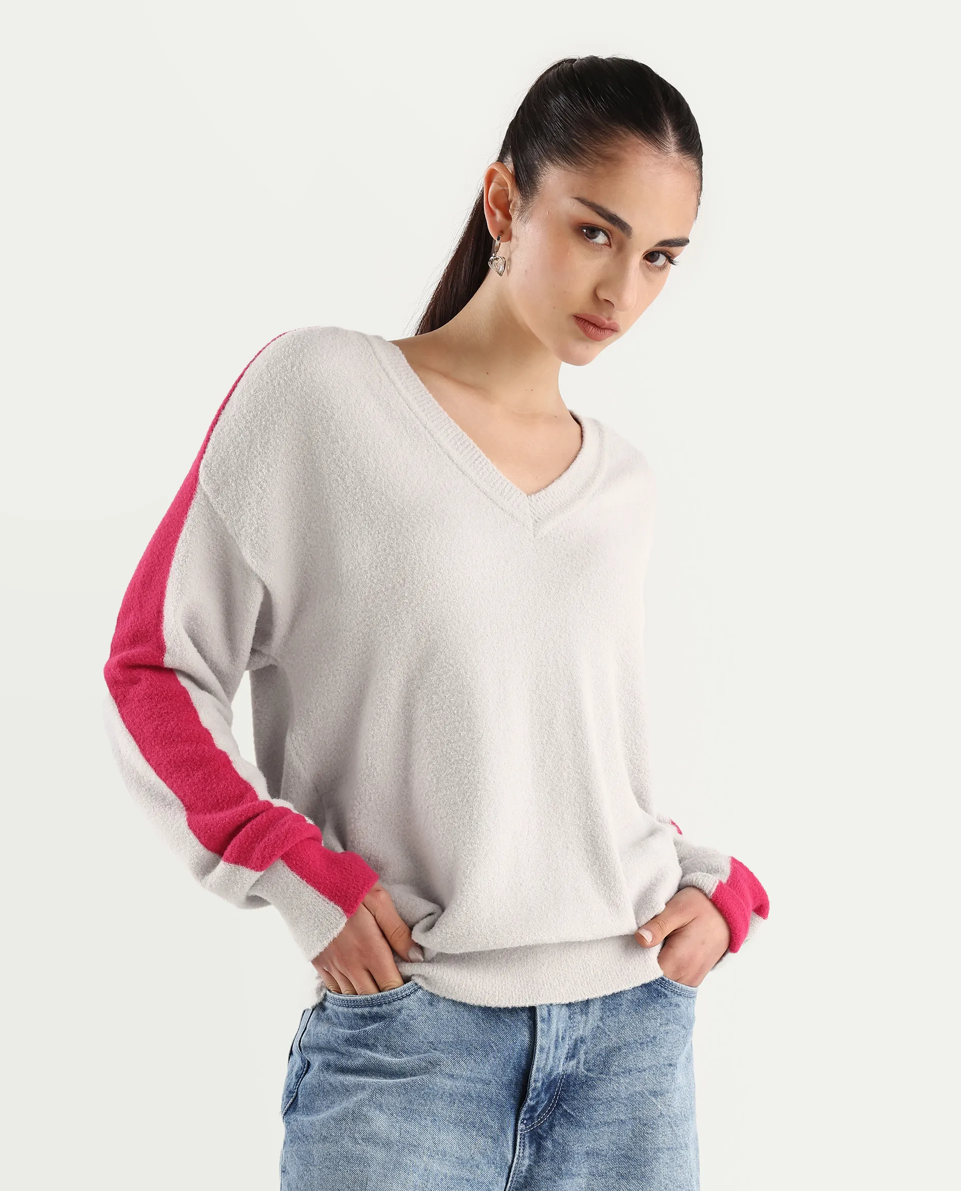 Rareism Women's Zander Light Grey Nylon V-Neck Relaxed Fit Plain Sweater - Image 6