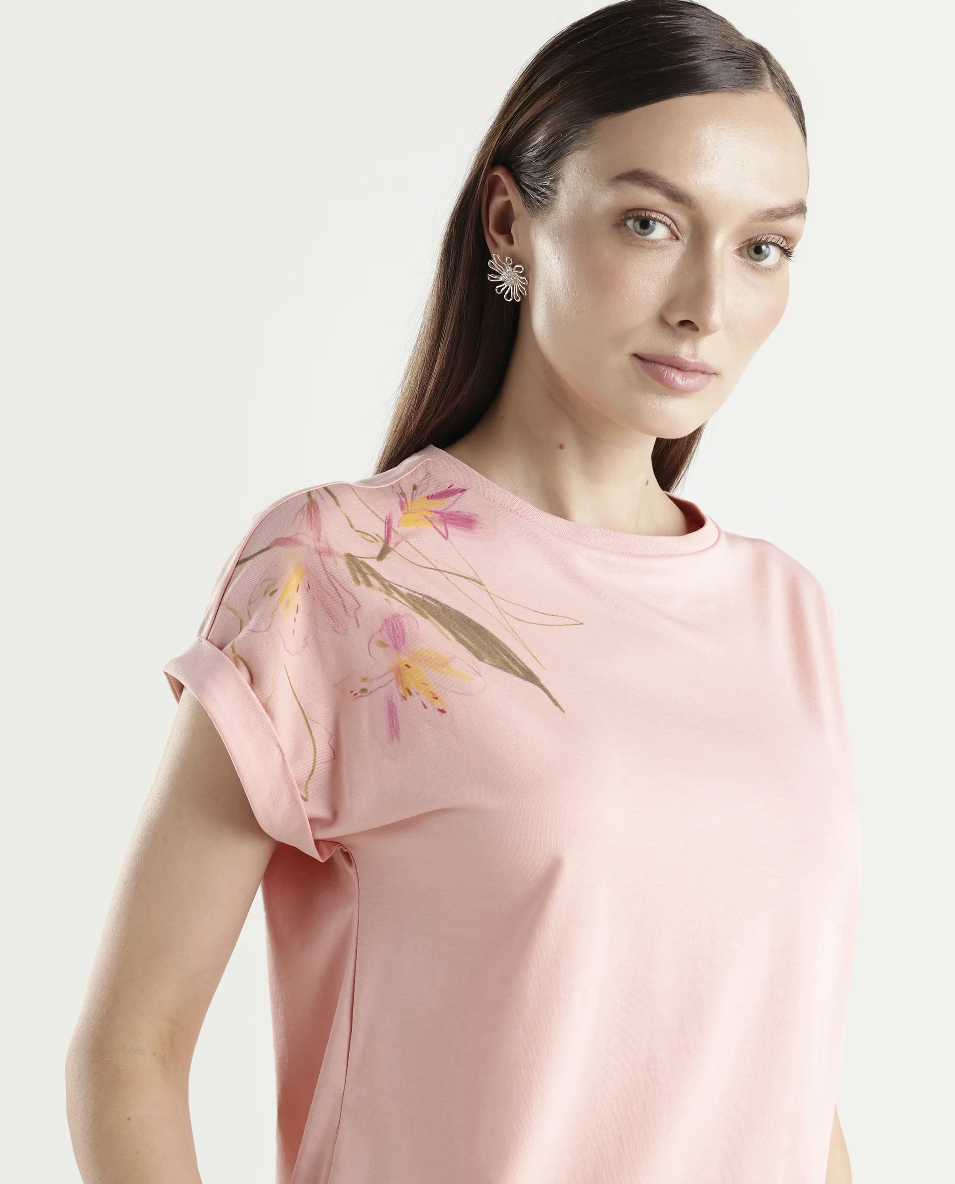 Rareism Women's Zany Peach Cotton Blend Half Sleeve Relaxed Fit Printed T-Shirt - Image 4