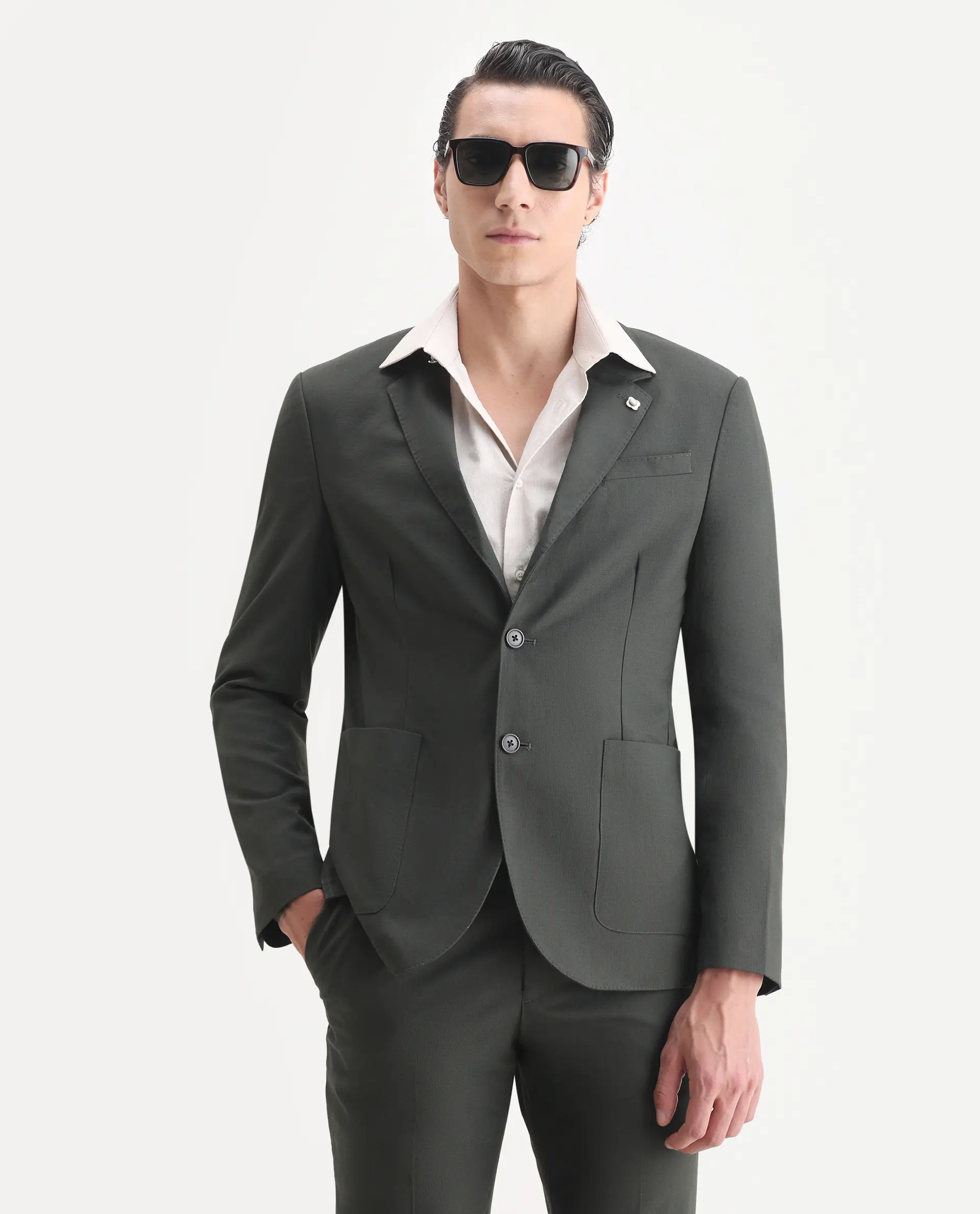 Rare Rabbit Men's Zanza Green Polyester Plain Tailored Fit Full Sleeve Lapel Neck Suits - Image 2