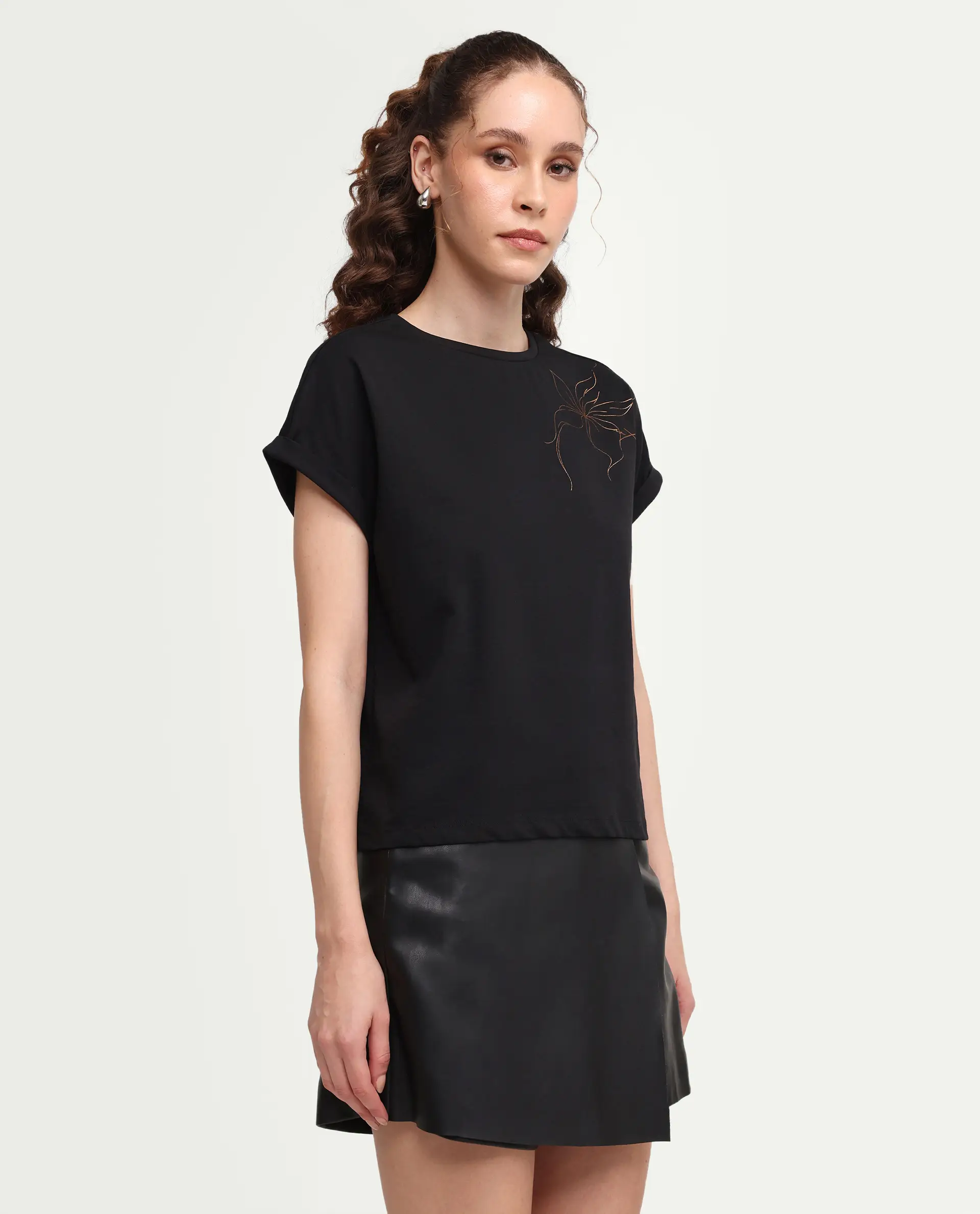 Rareism Women's Zarth Black Cotton Crew Neck Pull-On Relaxed Floral Print T-Shirt - Image 6