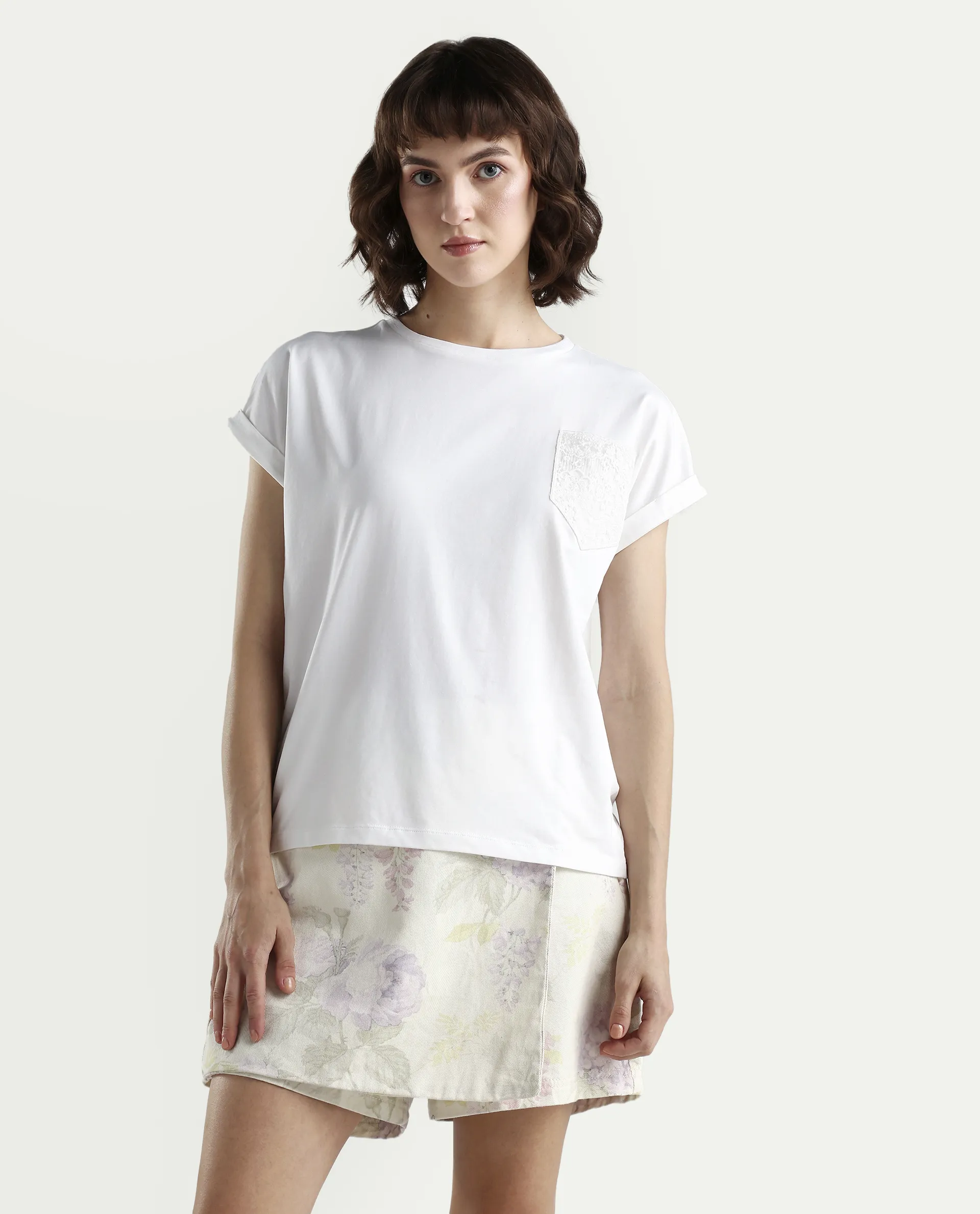 Rareism Women's Off White White Cotton Blend Half Sleeve Relaxed Fit Plain T-Shirt - Image 3