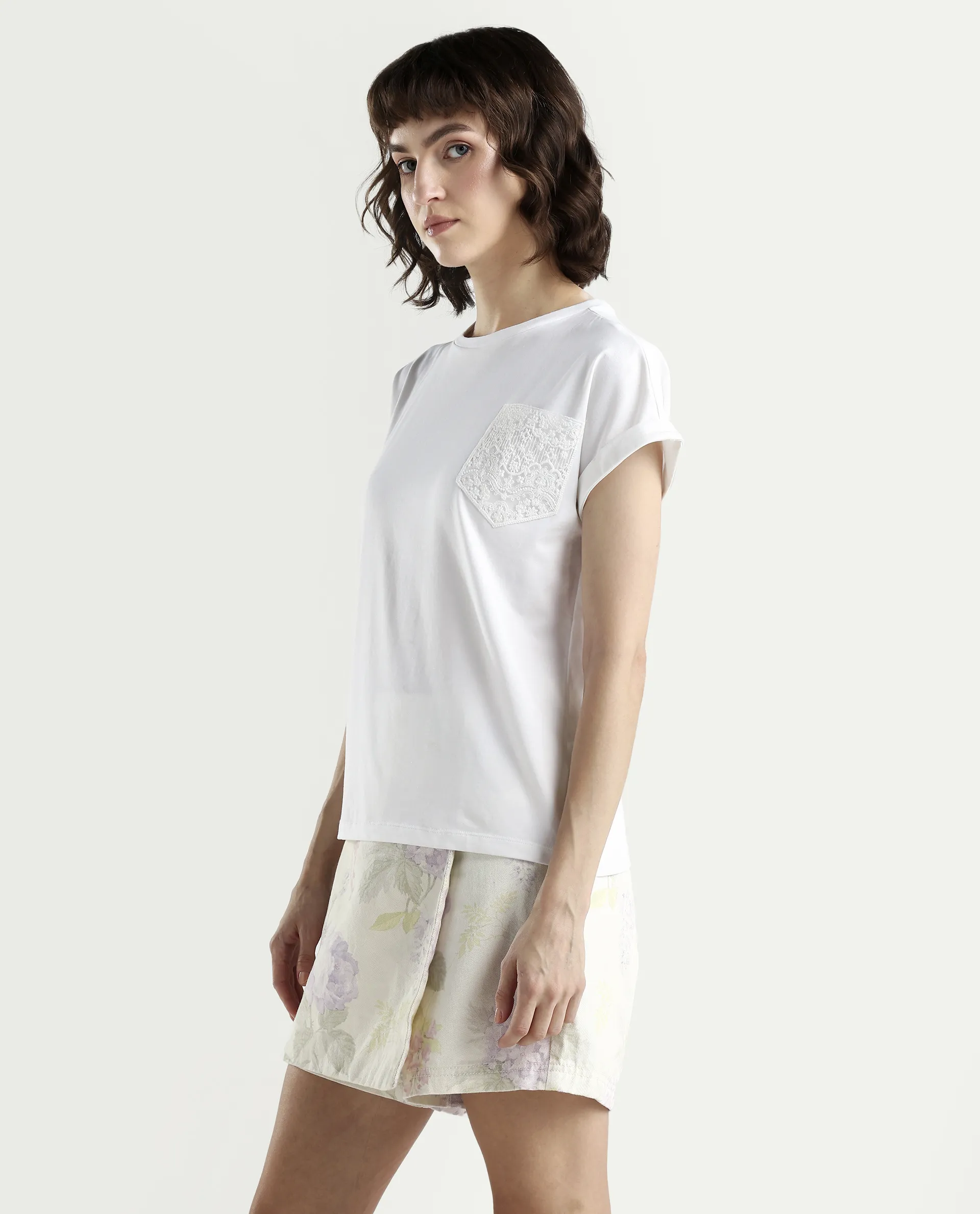 Rareism Women's Off White White Cotton Blend Half Sleeve Relaxed Fit Plain T-Shirt - Image 5