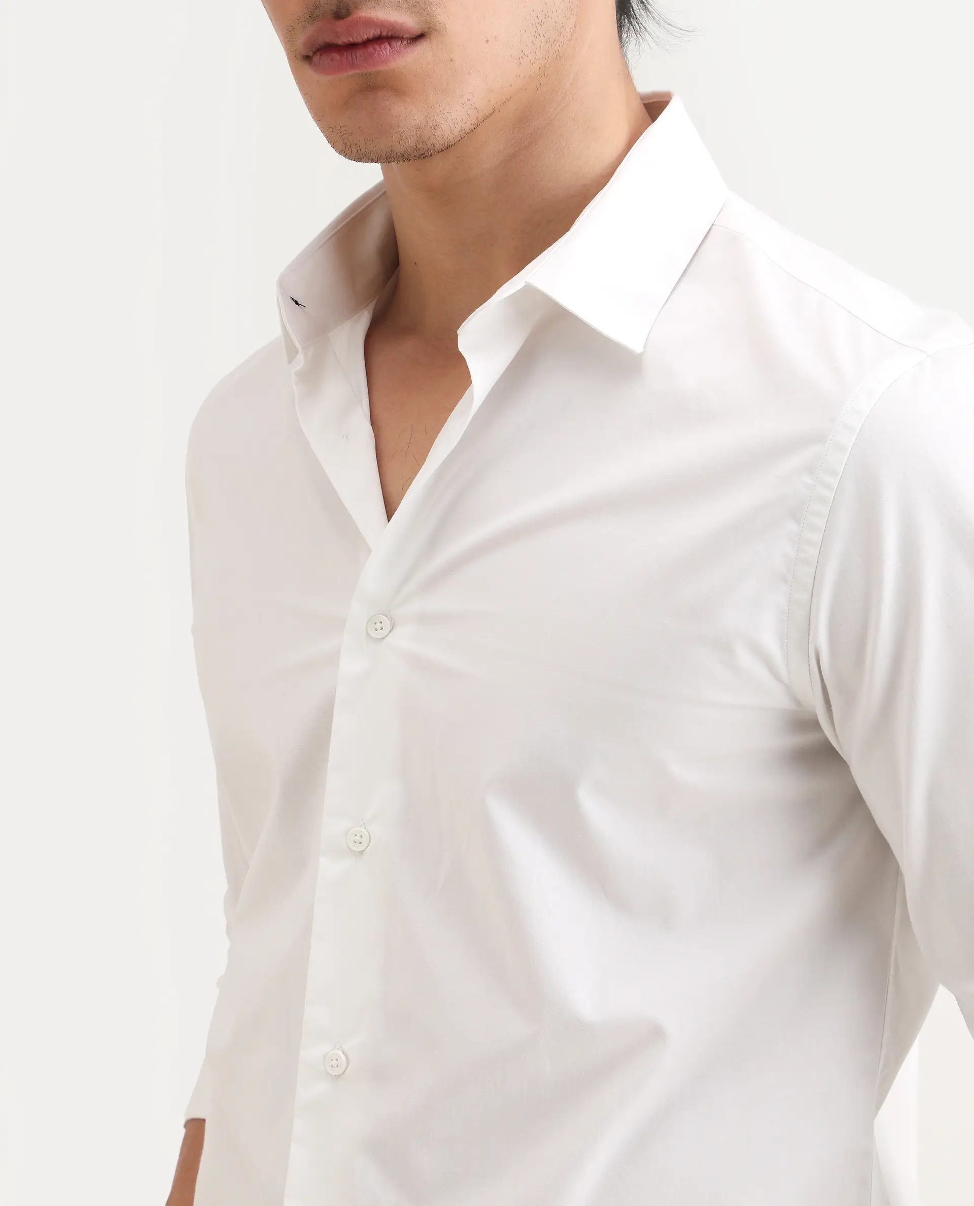 Rare Rabbit Men's Zazzle White Cotton Fabric Full Sleeve Spread Collar Regular Fit Plain Shirt - Image 3
